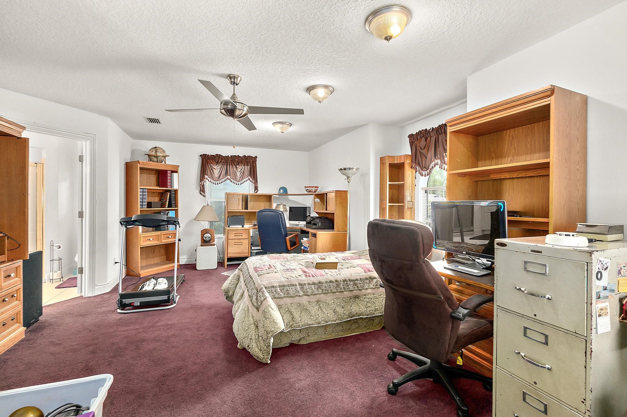 Image 41 of 66 For 47 Kathleen Trl