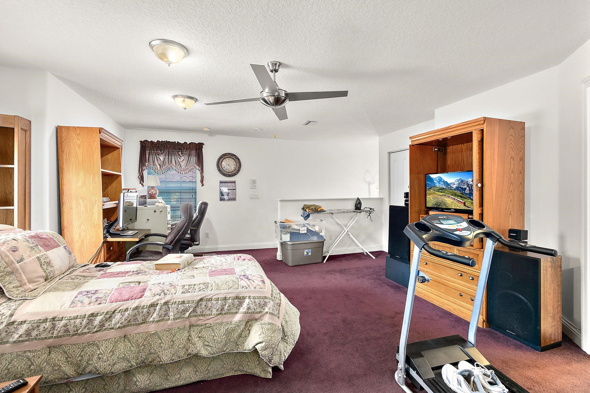 Image 42 of 66 For 47 Kathleen Trl