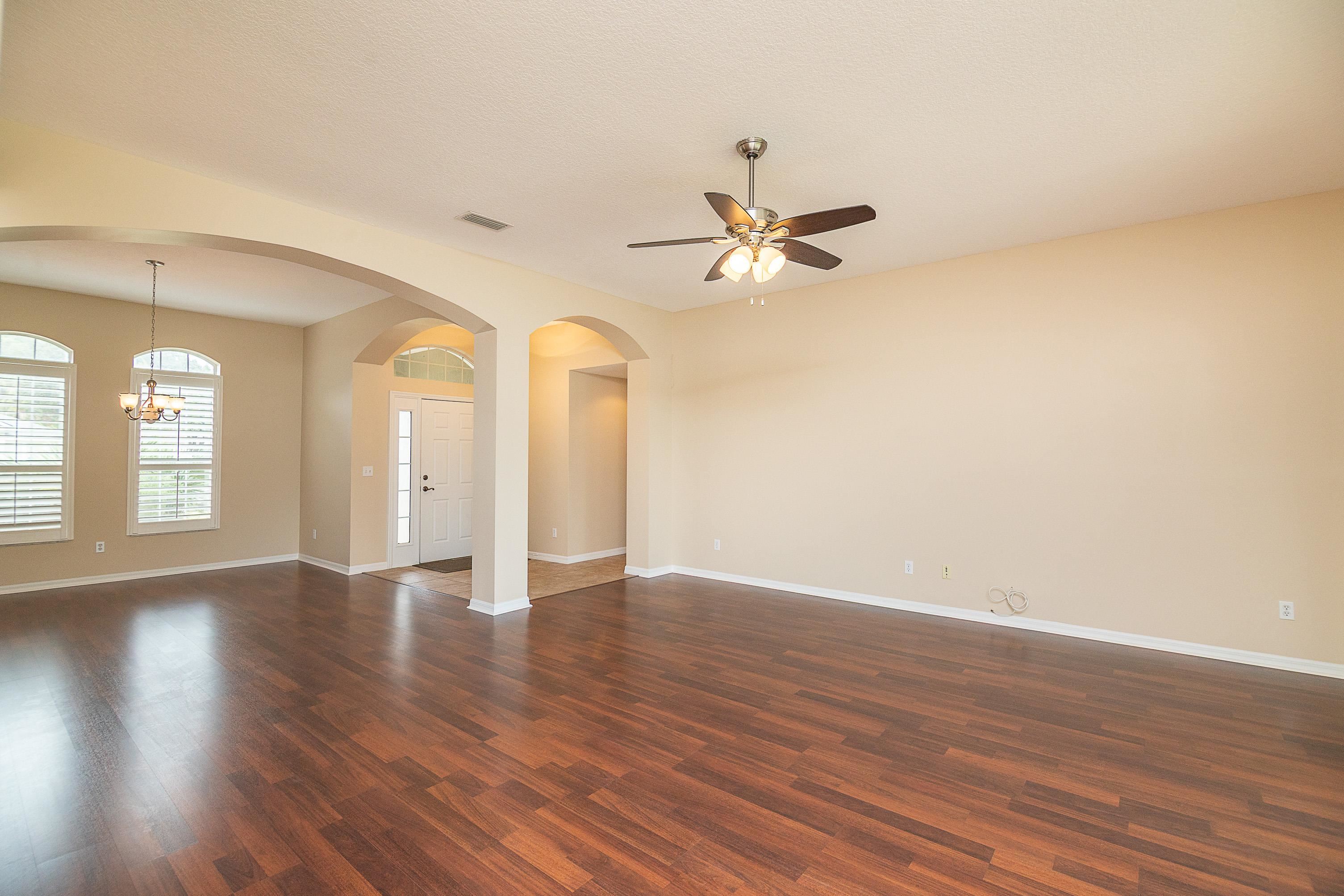 Image 11 of 51 For 734 Needle Grass Dr.