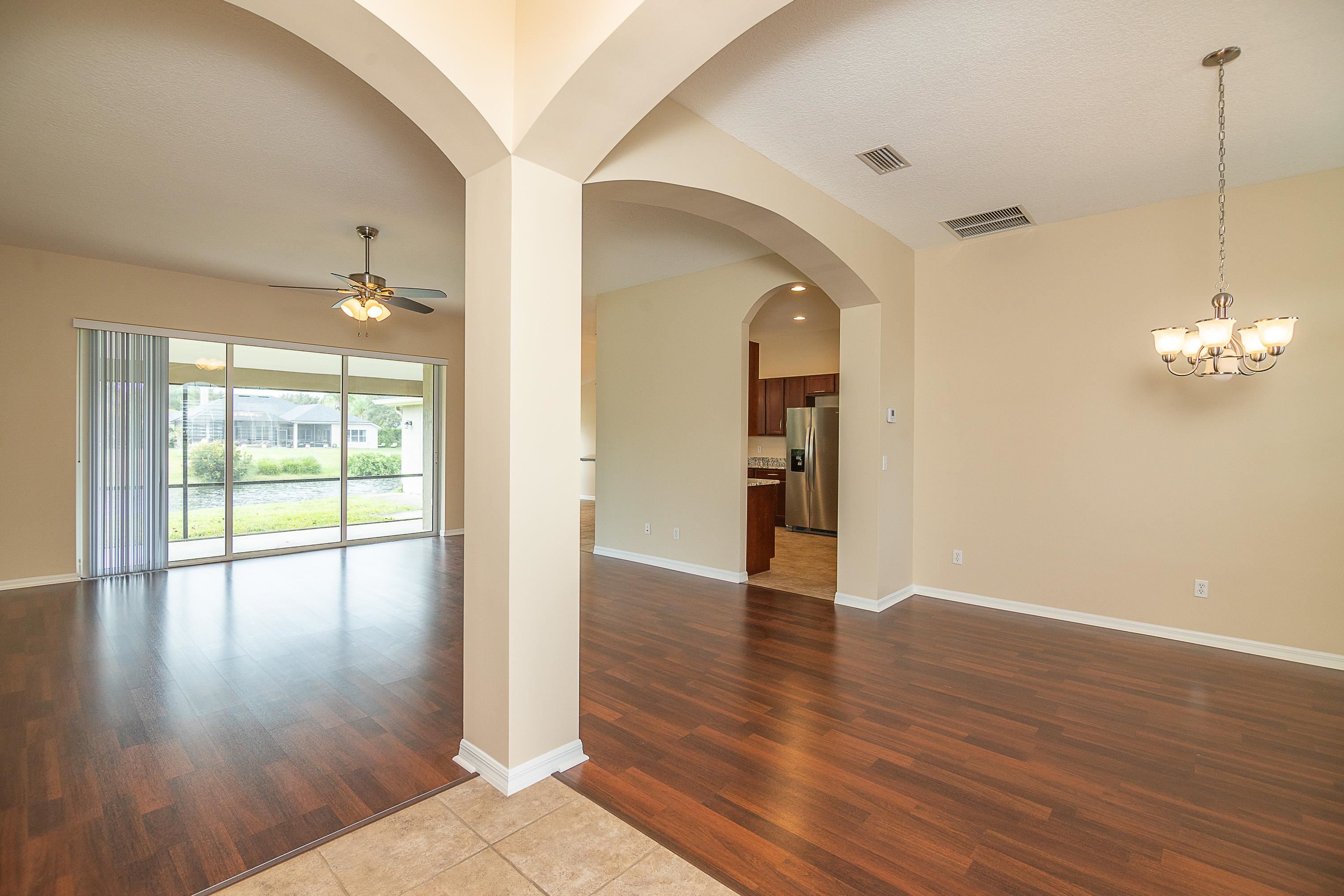 Image 5 of 51 For 734 Needle Grass Dr.