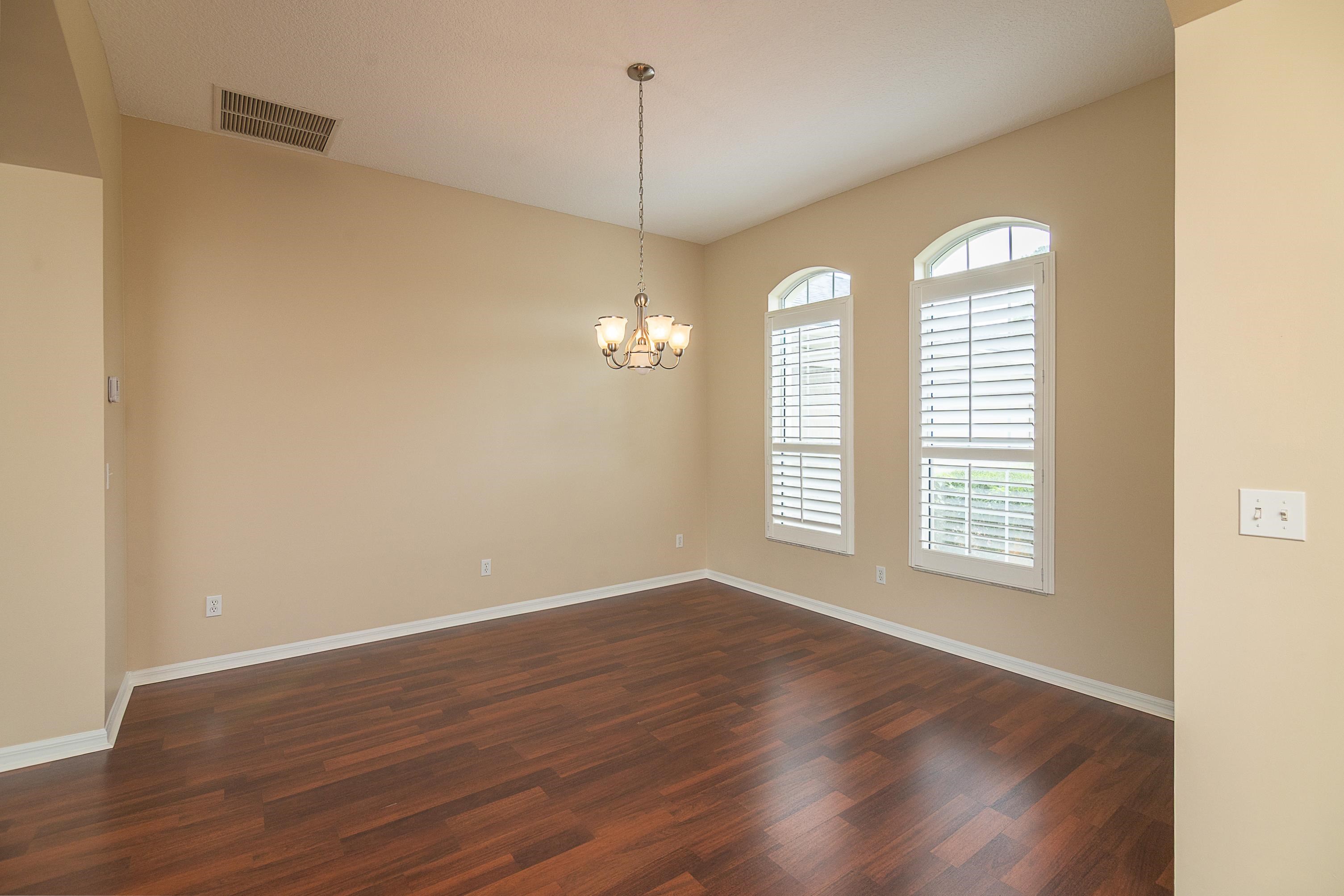 Image 6 of 51 For 734 Needle Grass Dr.