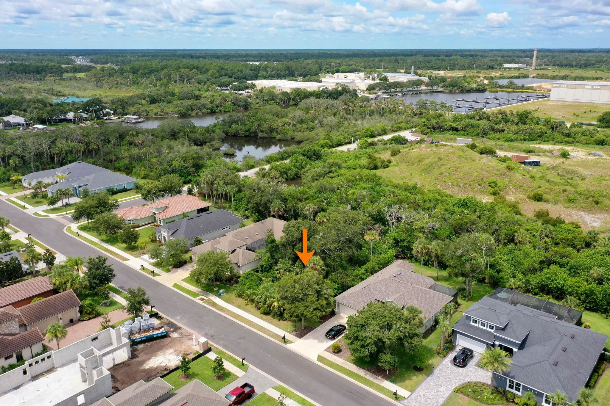 Image 13 of 44 For 284 Riverwalk Dr S