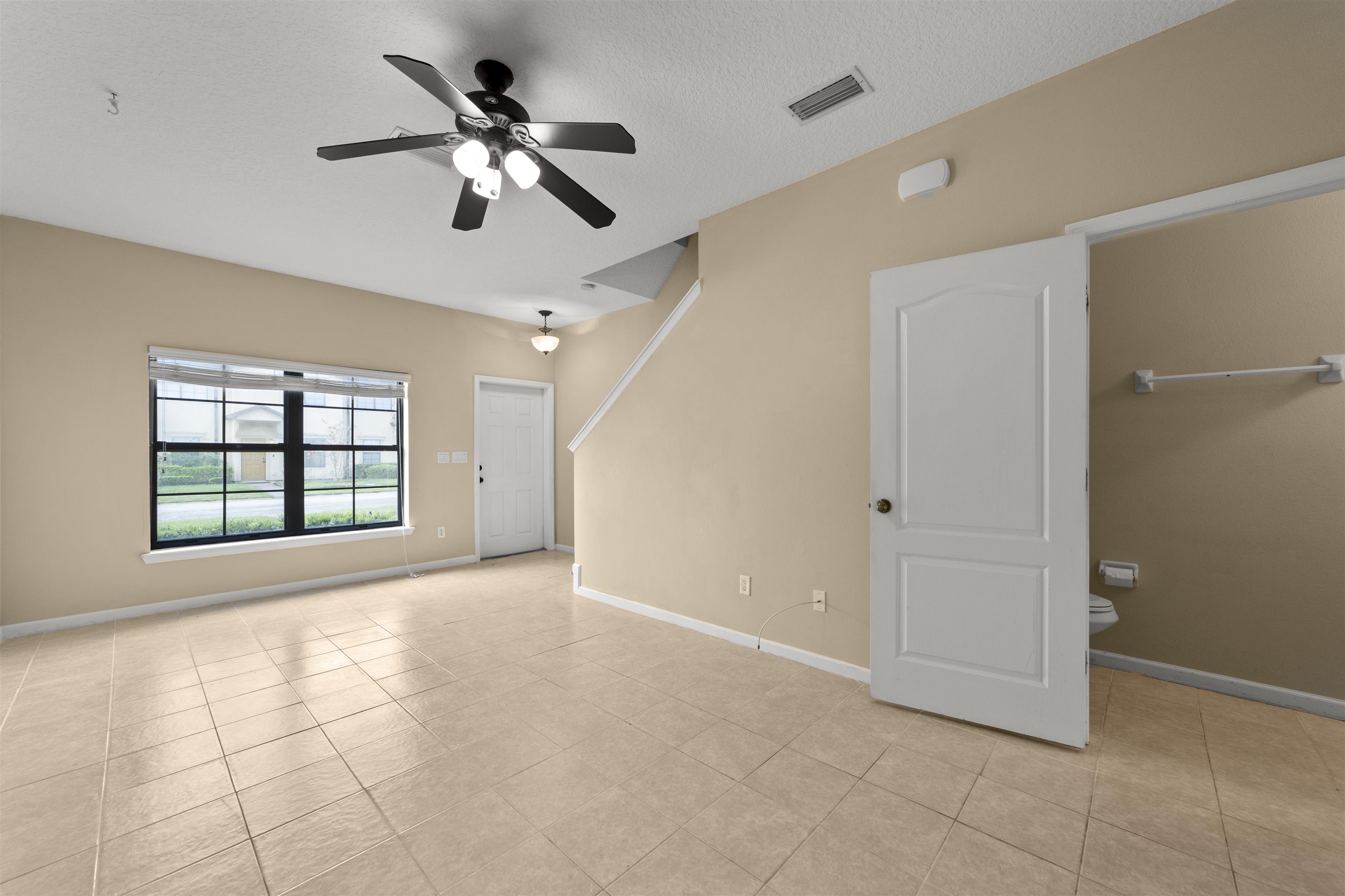 Image 10 of 30 For 652 Drake Bay Ter