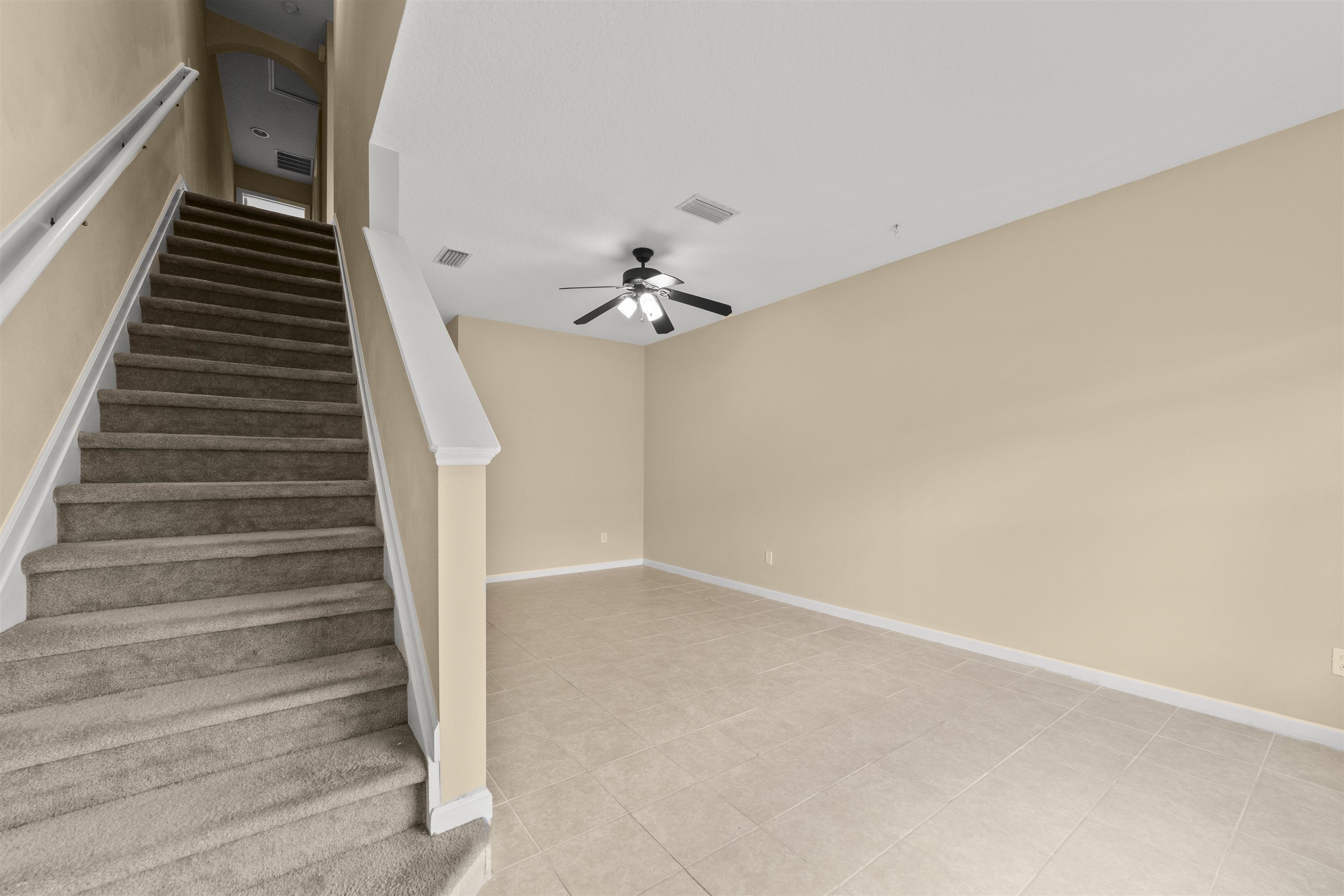 Image 11 of 30 For 652 Drake Bay Ter