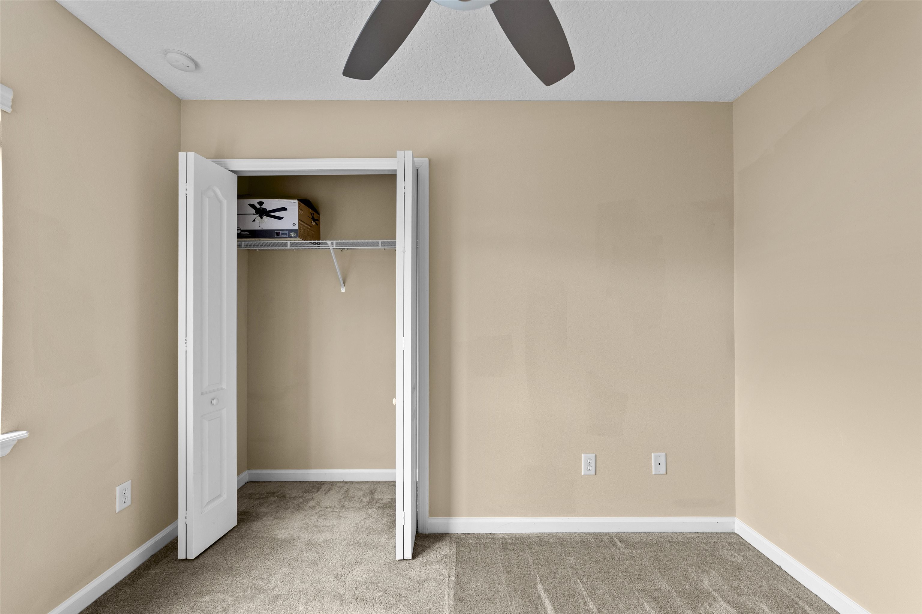 Image 23 of 30 For 652 Drake Bay Ter