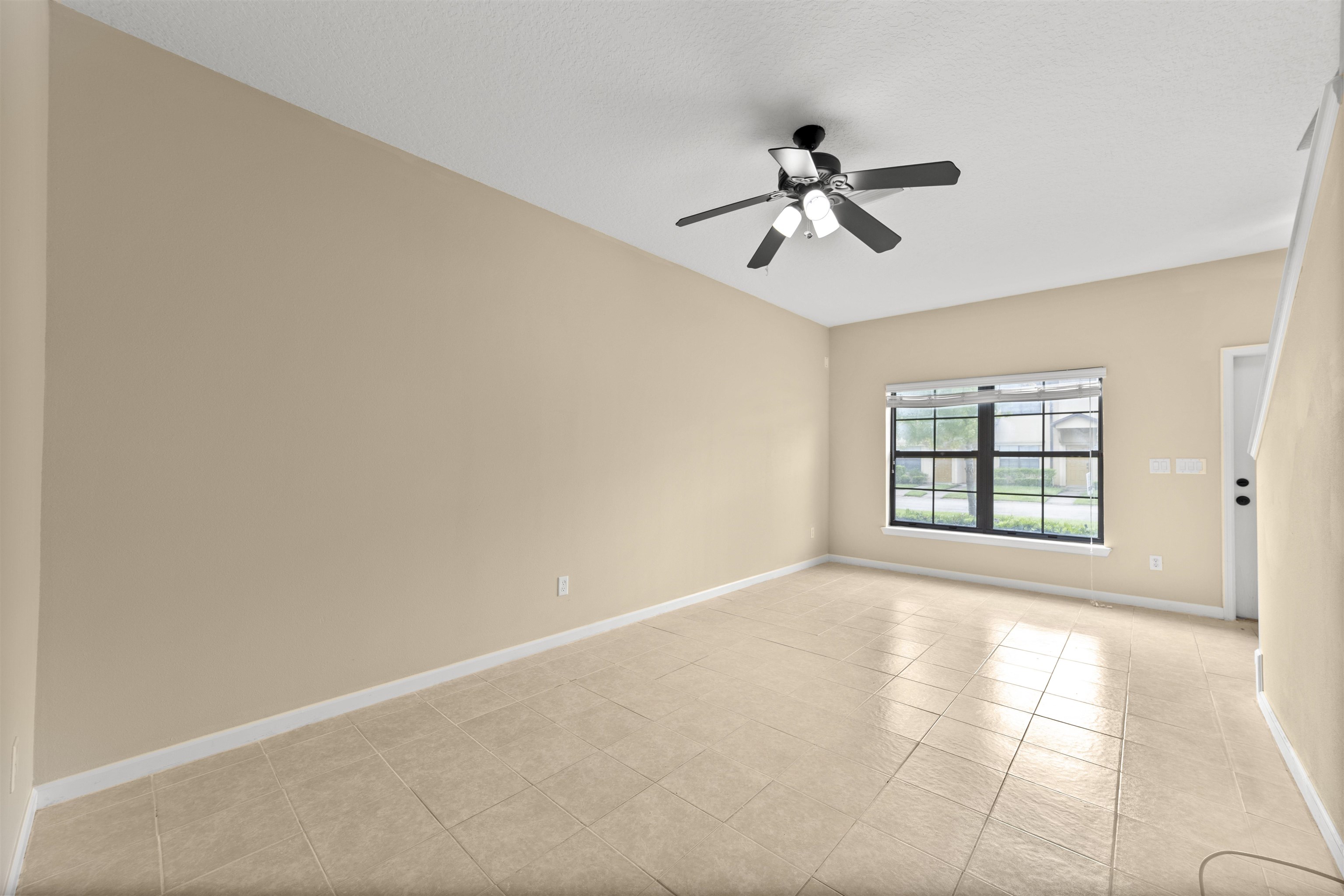 Image 6 of 30 For 652 Drake Bay Ter