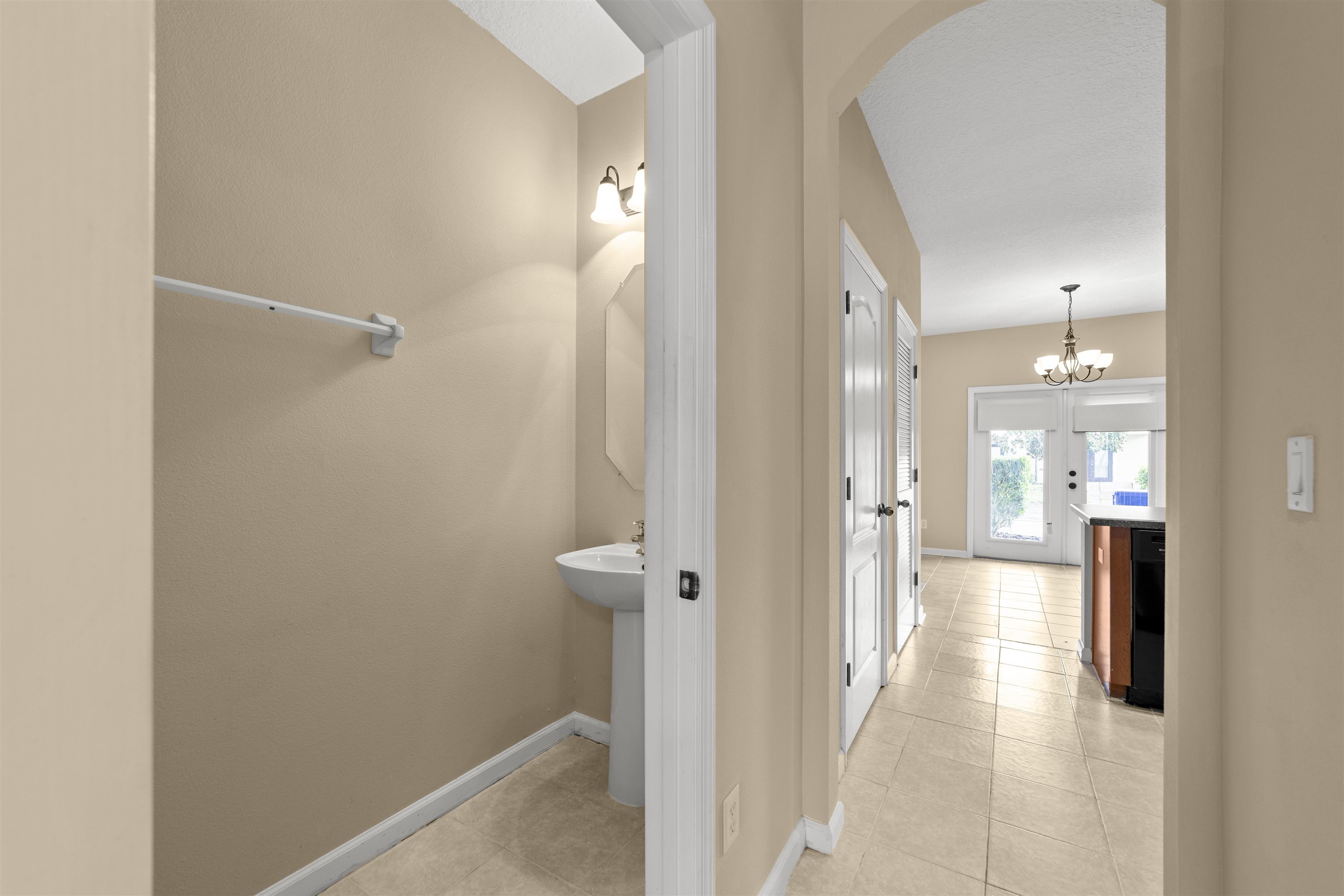 Image 7 of 30 For 652 Drake Bay Ter