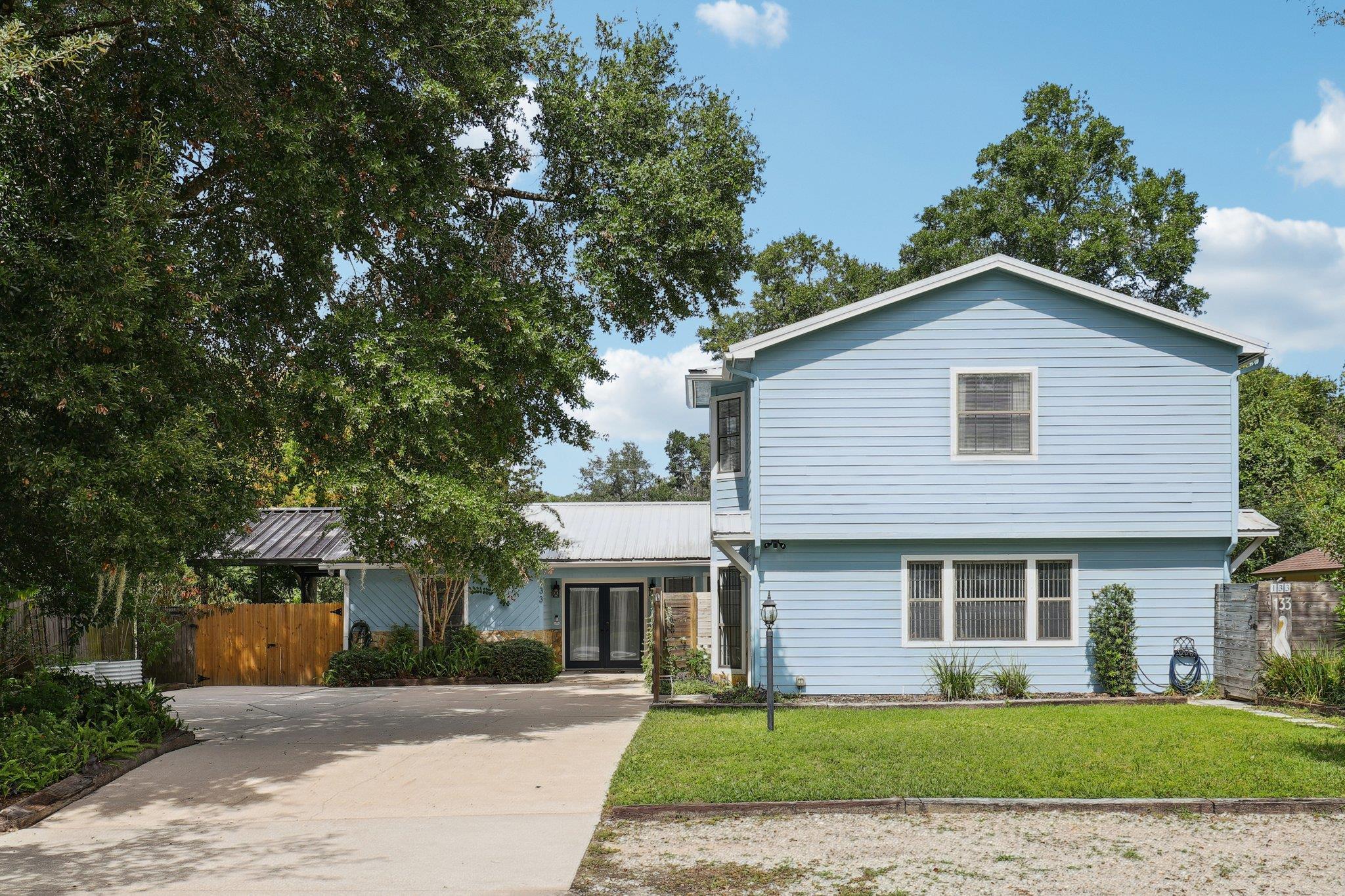 Image 4 of 75 For 133 Pelican Rd + Adu