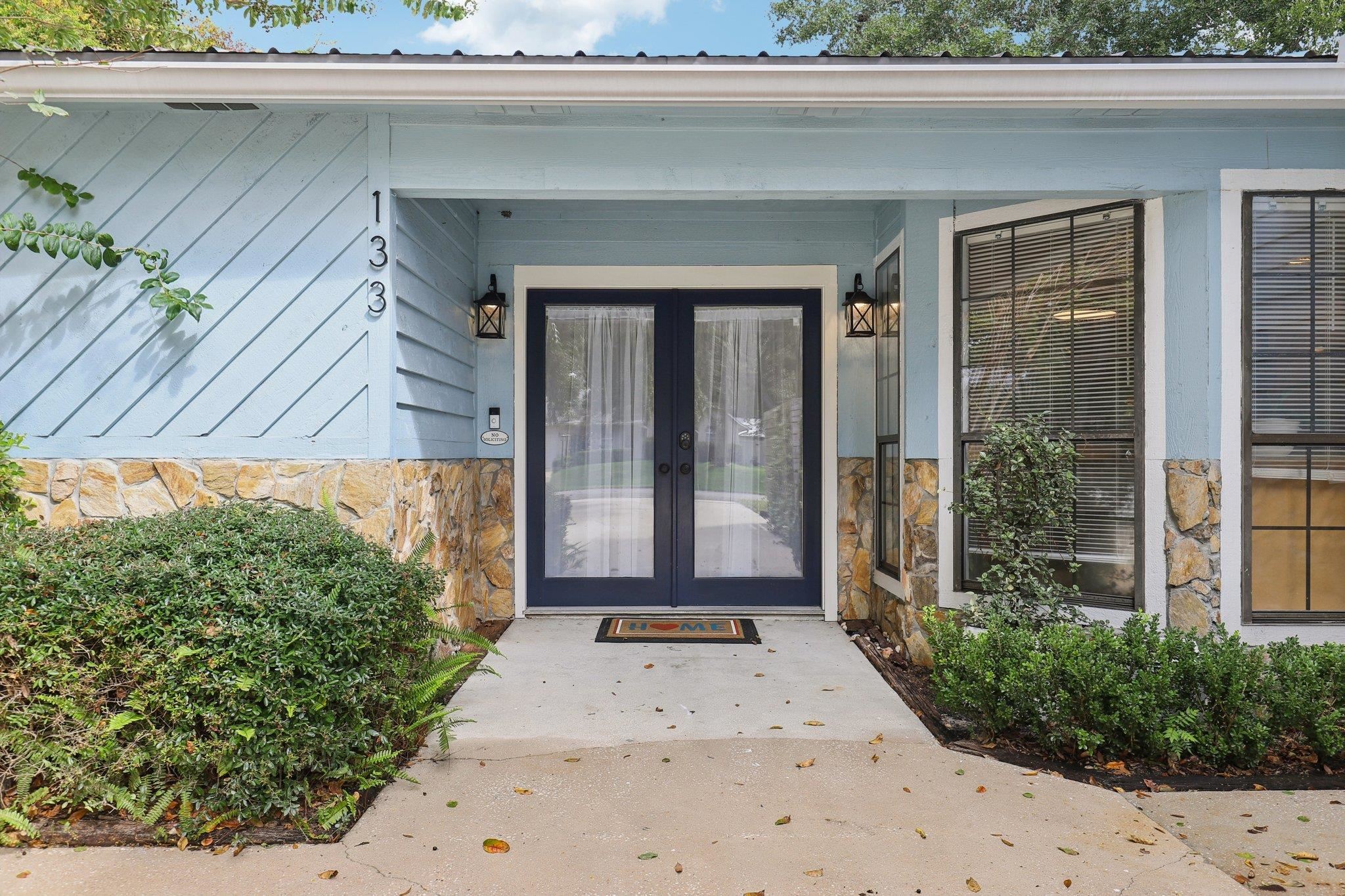 Image 5 of 75 For 133 Pelican Rd + Adu