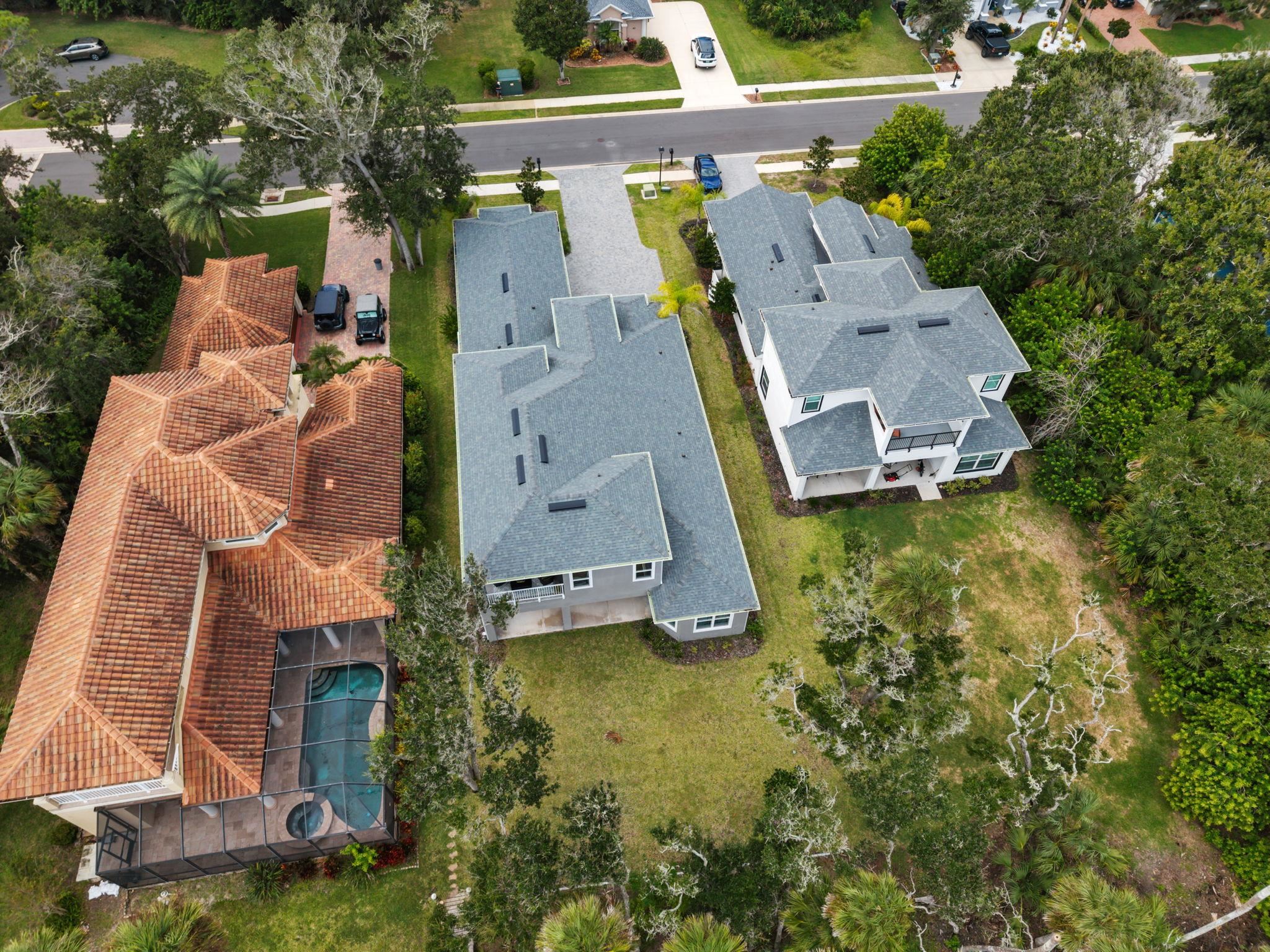 Image 62 of 97 For 45 Riverwalk Dr S