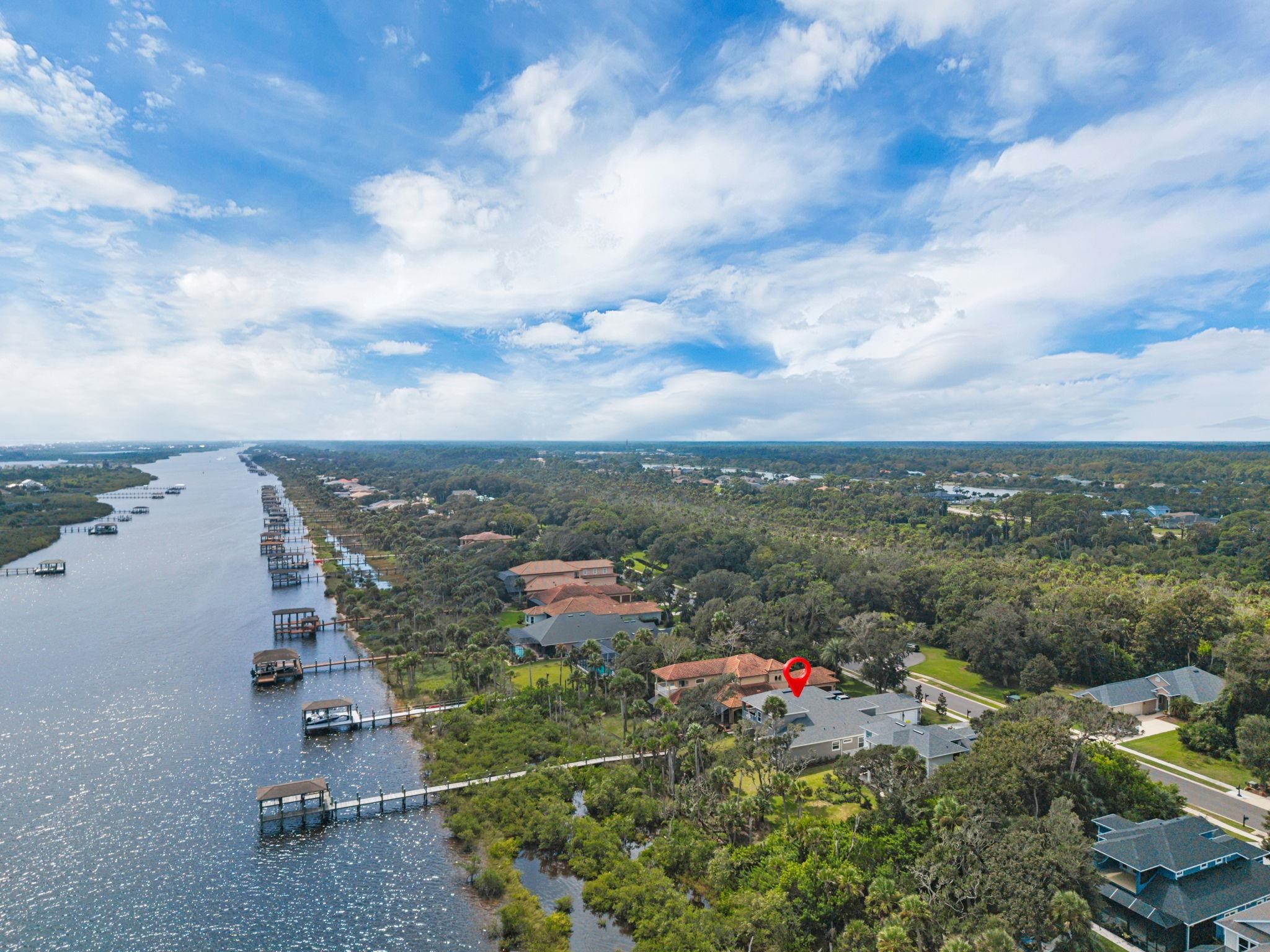 Image 71 of 97 For 45 Riverwalk Dr S