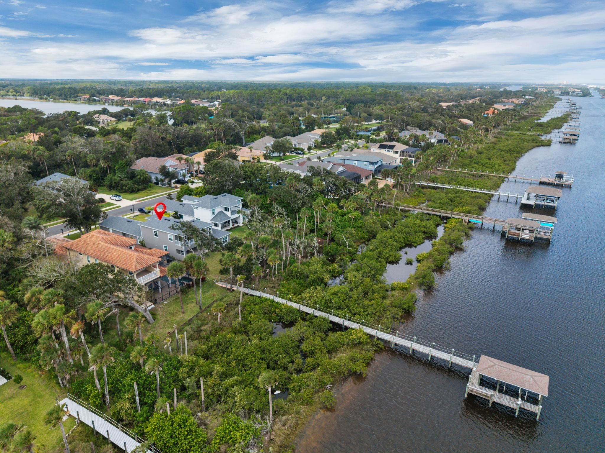 Image 79 of 97 For 45 Riverwalk Dr S