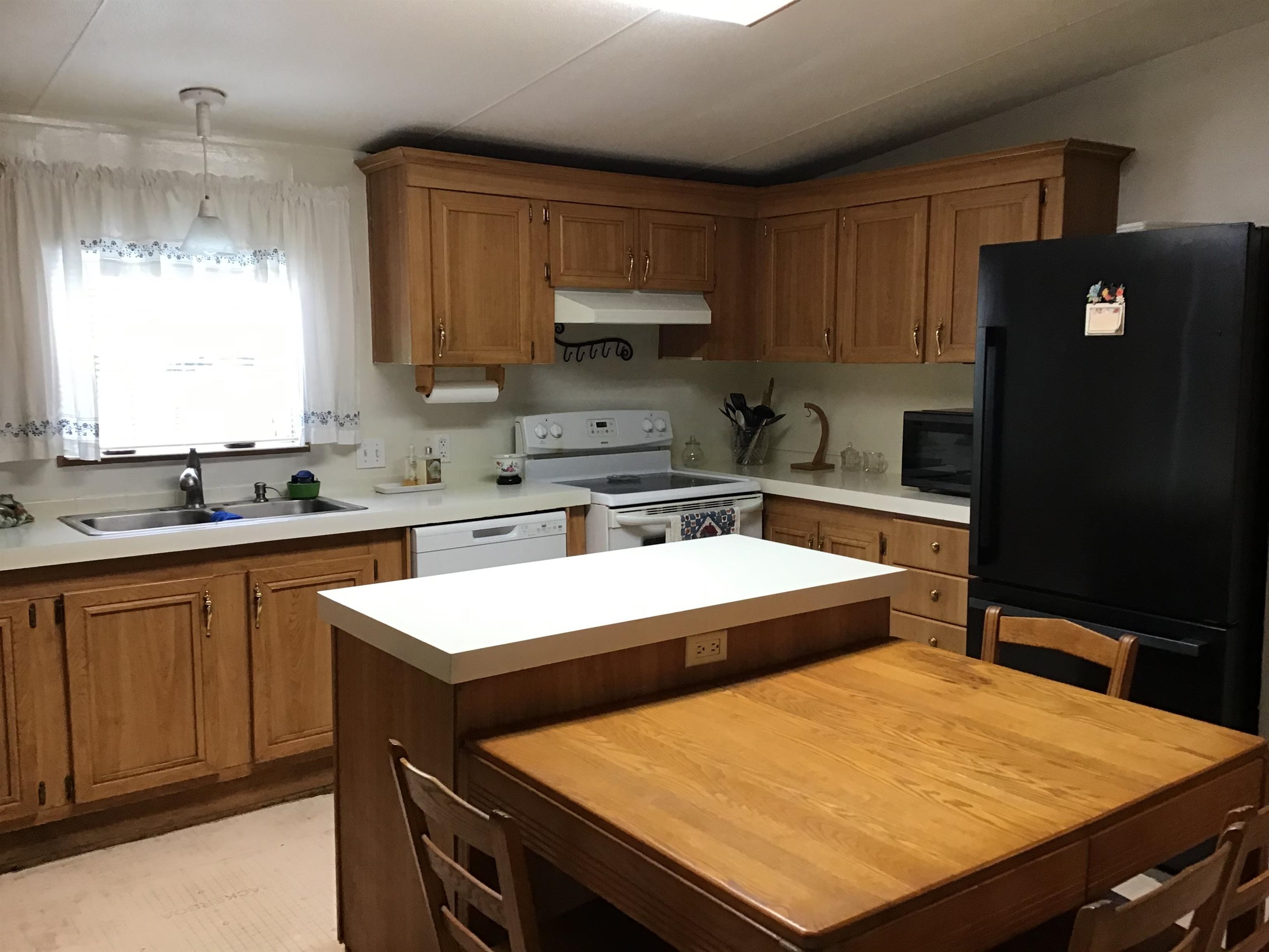 Image 13 of 17 For 4400 Florence St