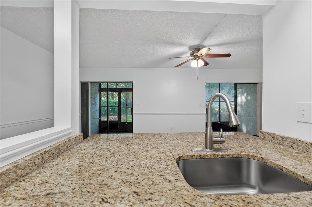 Image 15 of 31 For 19 Alcira Ct