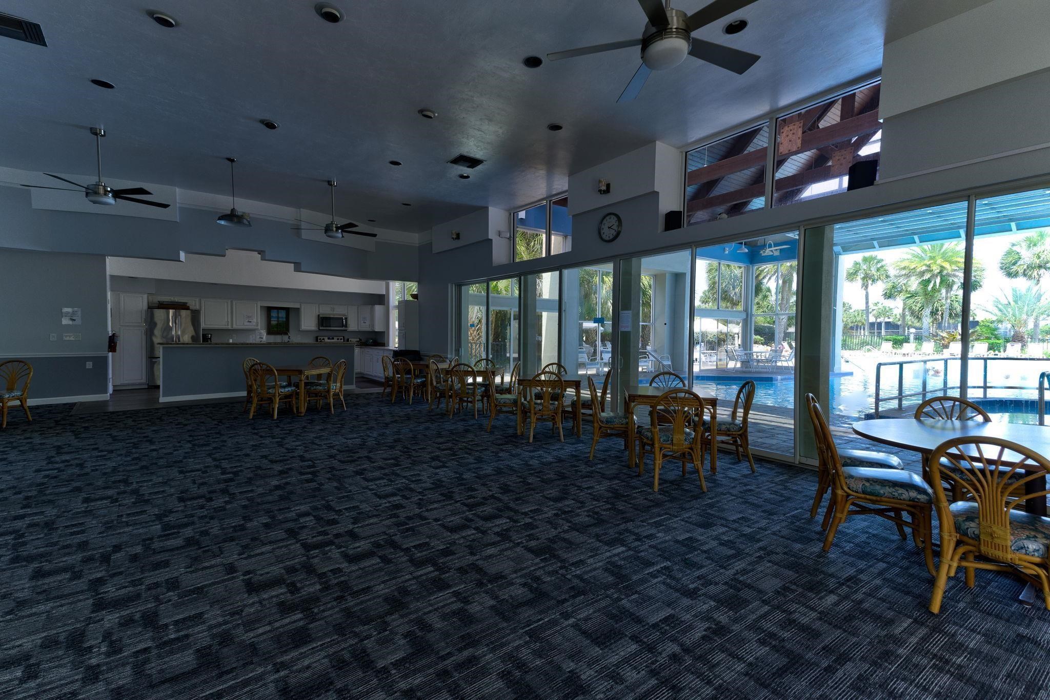 Image 31 of 42 For 66 Village Las Palmas Cir