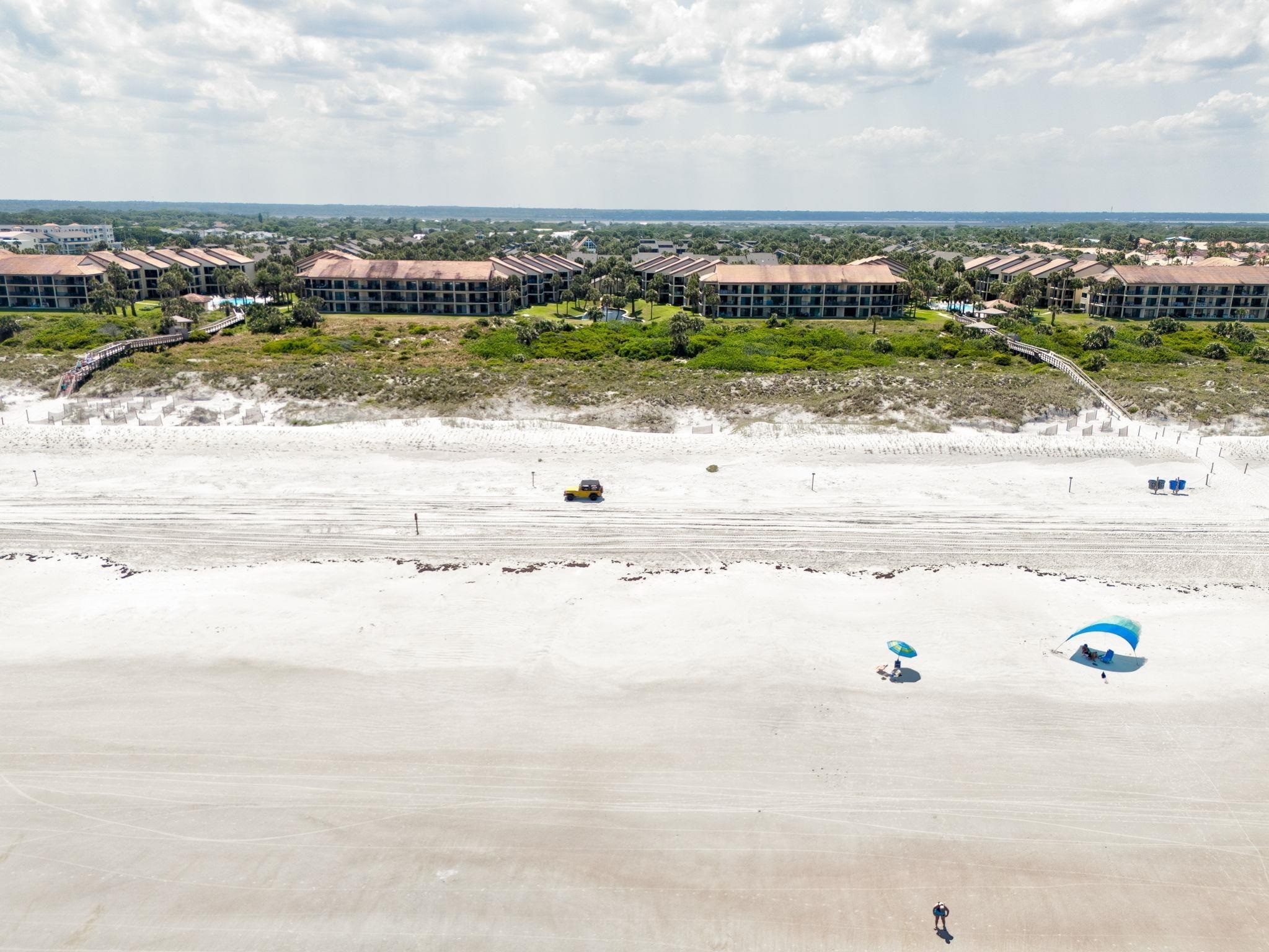 Image 36 of 42 For 66 Village Las Palmas Cir