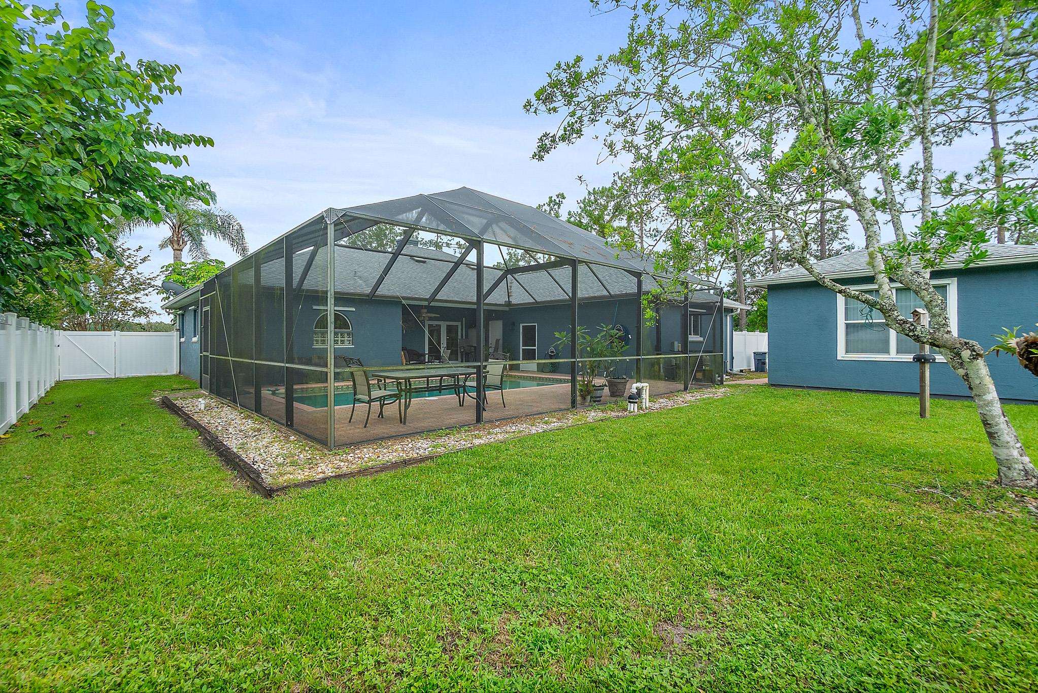 Image 12 of 47 For 43 Llewellyn Trl