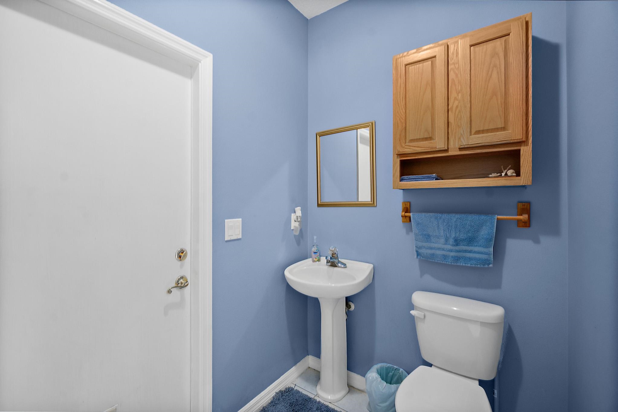 Image 27 of 47 For 43 Llewellyn Trl