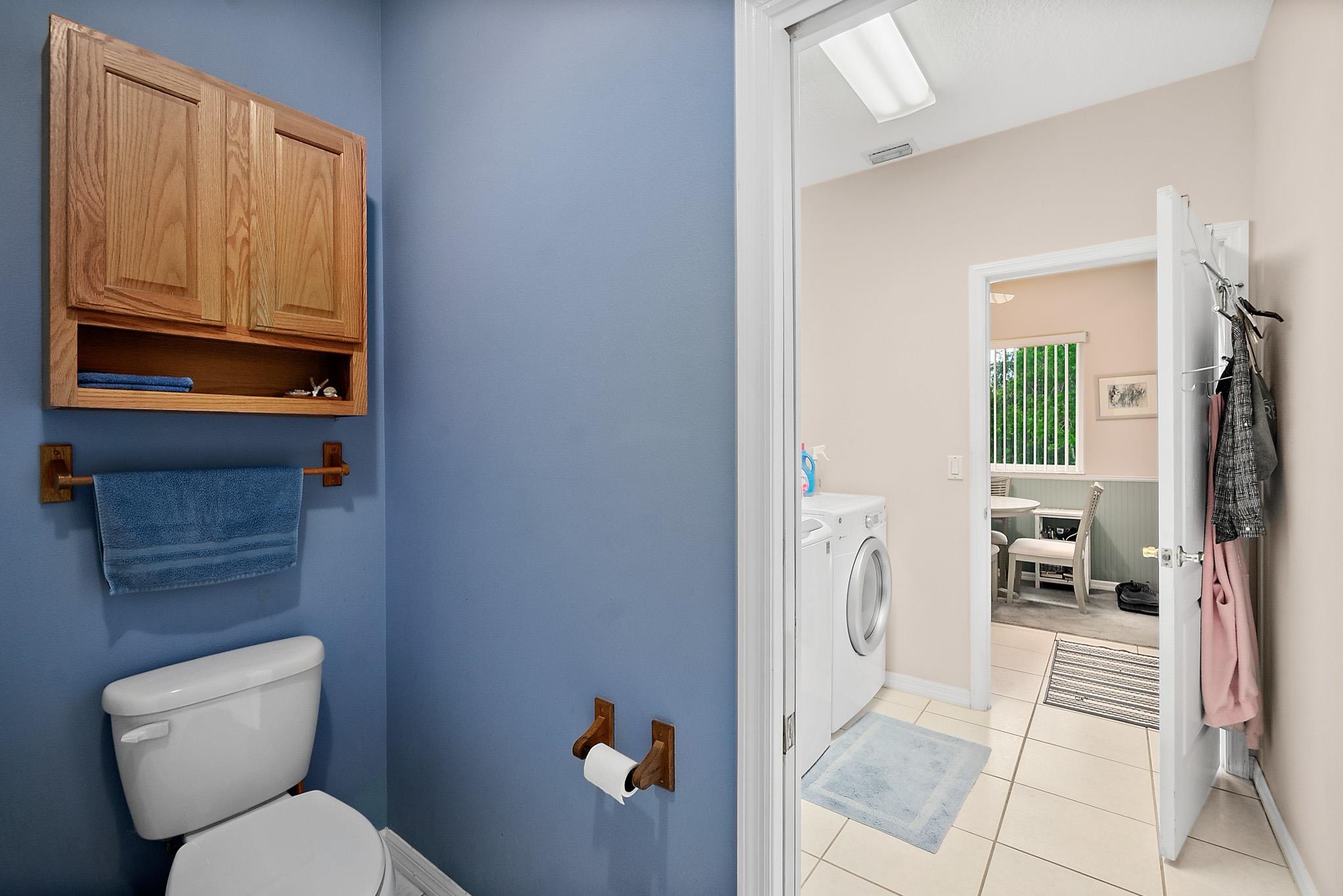 Image 28 of 47 For 43 Llewellyn Trl