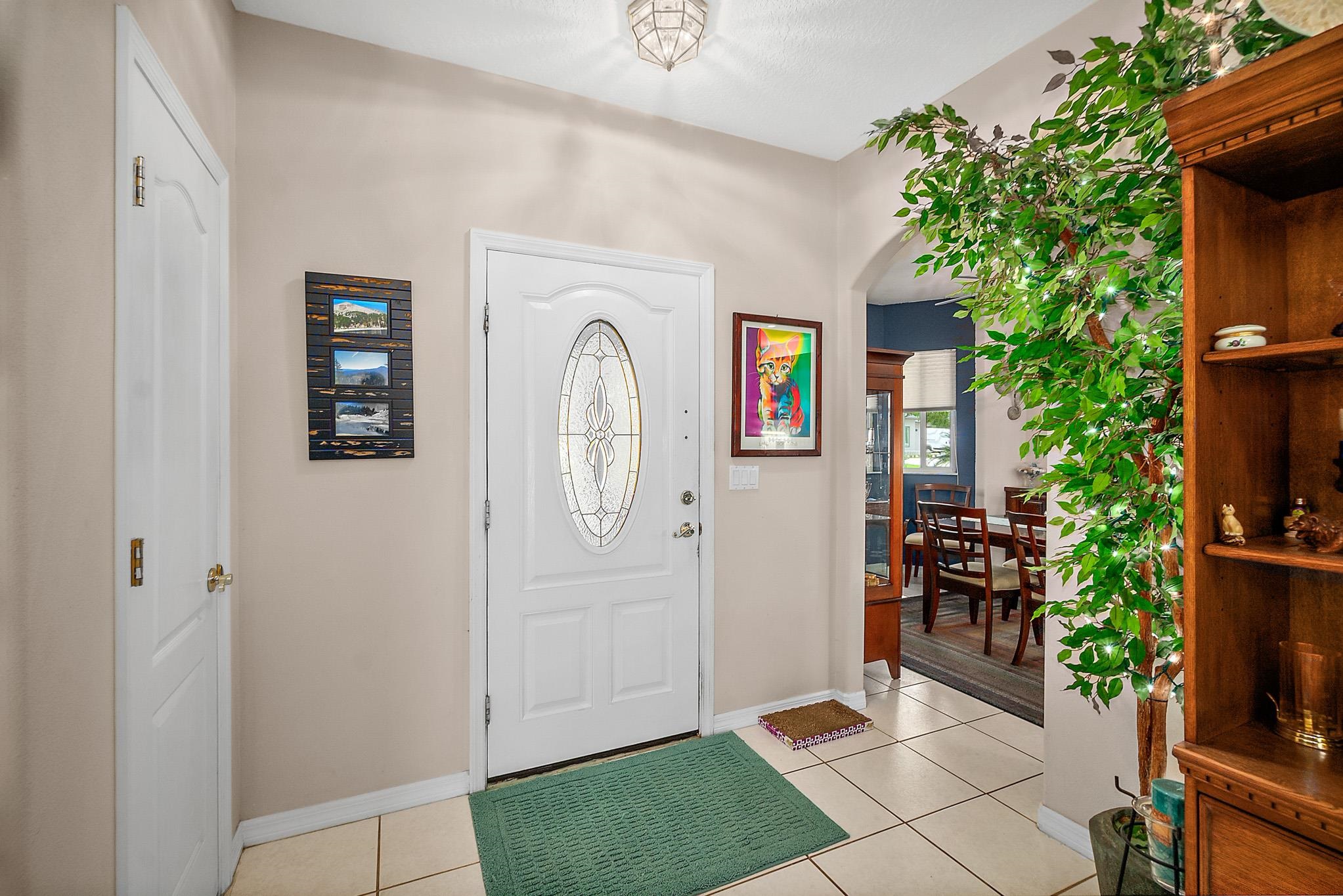 Image 38 of 47 For 43 Llewellyn Trl