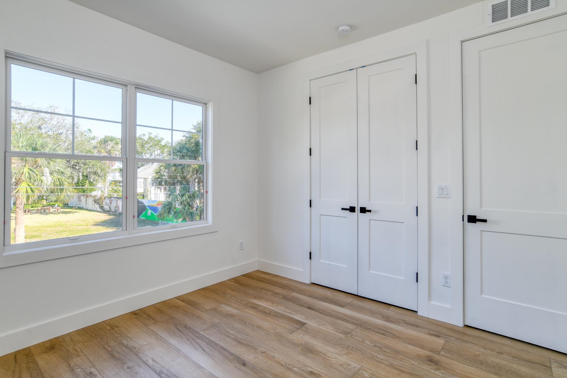 Image 30 of 44 For 7 Sebastian Ave.  D