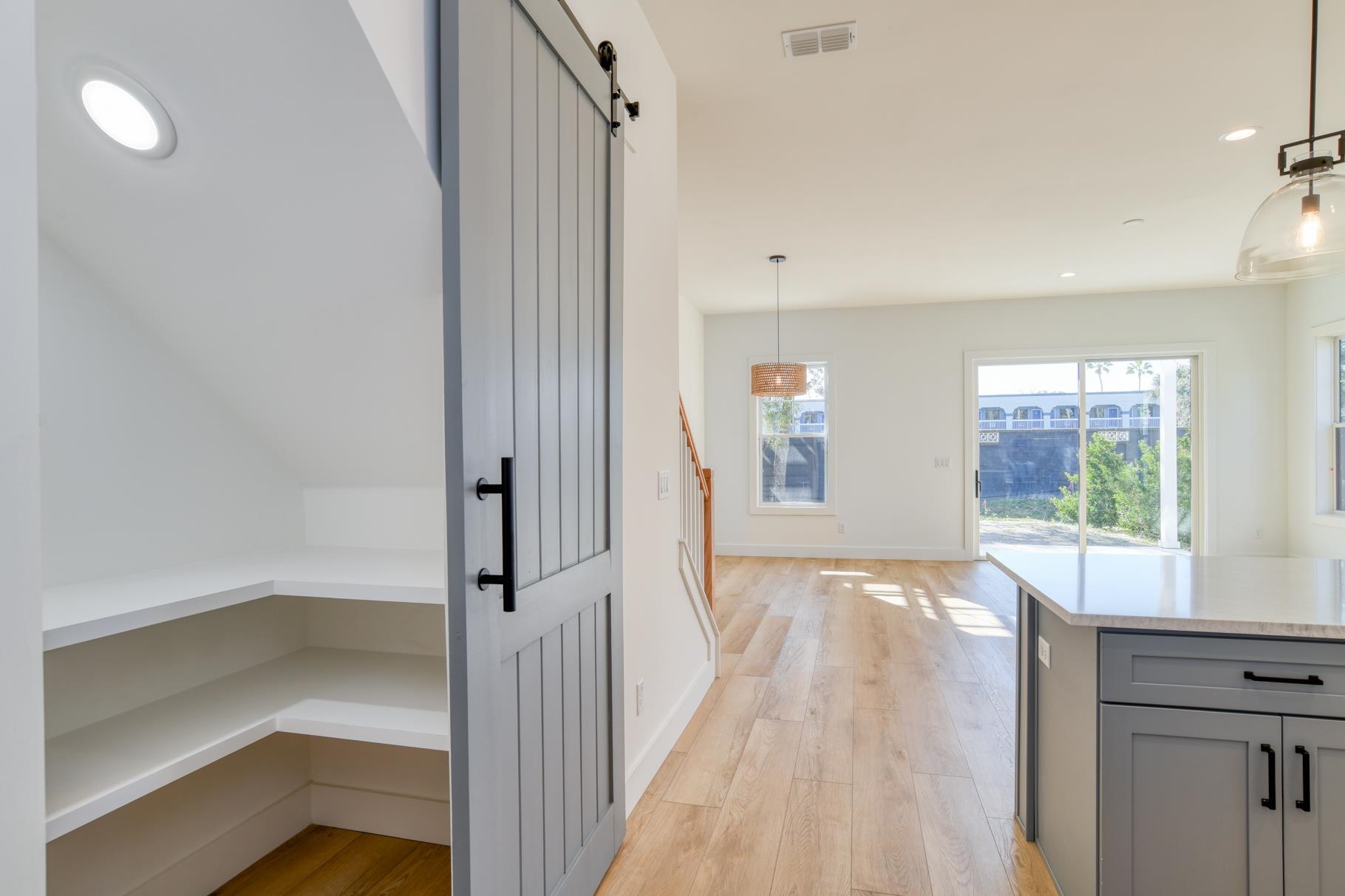 Image 7 of 44 For 7 Sebastian Ave.  D