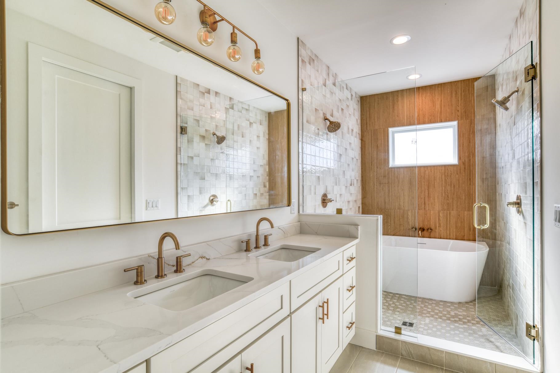 Image 22 of 44 For 7 Sebastian Ave.  C