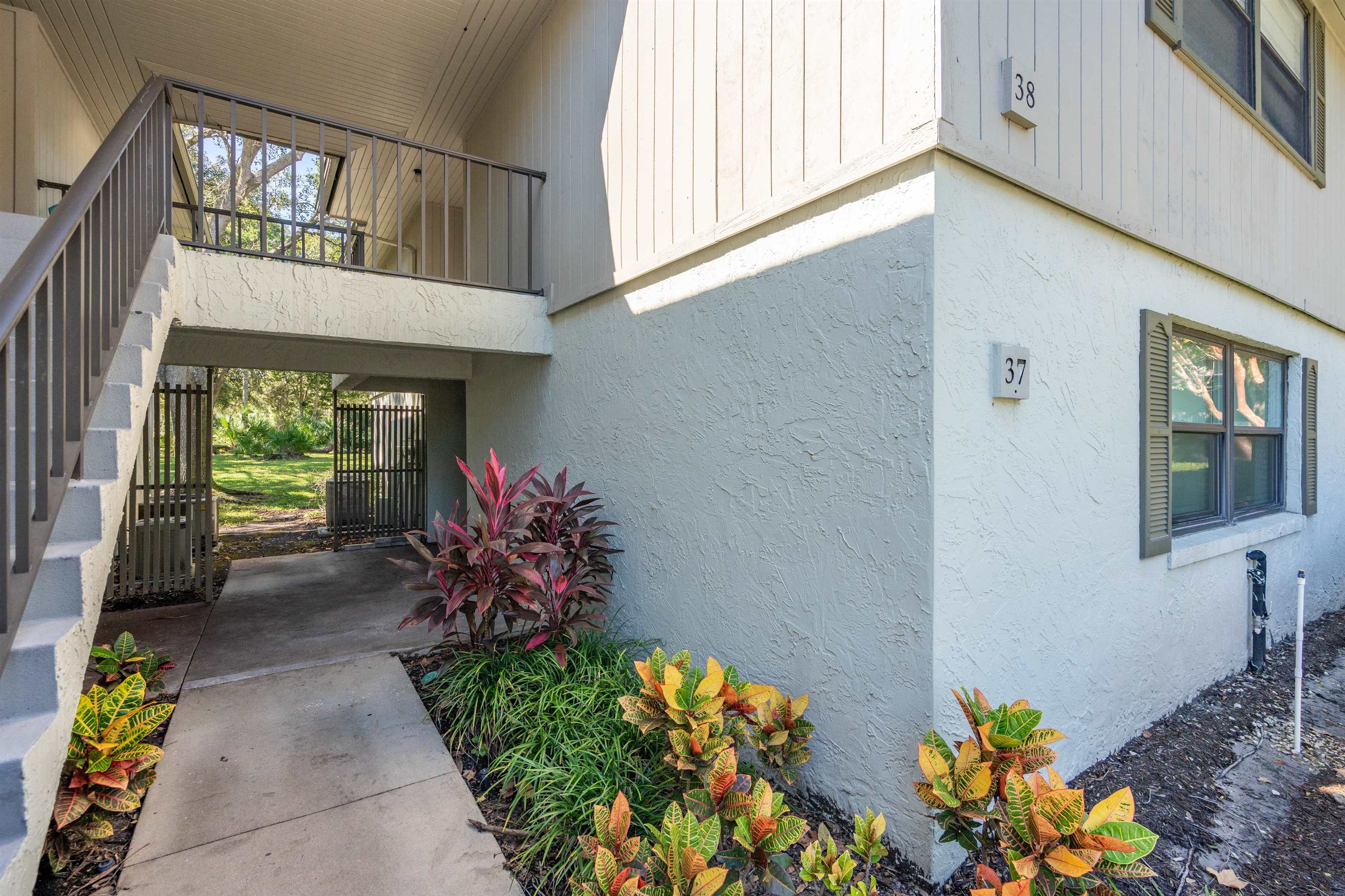 Details for 37 Tarragona Court, St Augustine, FL 32086