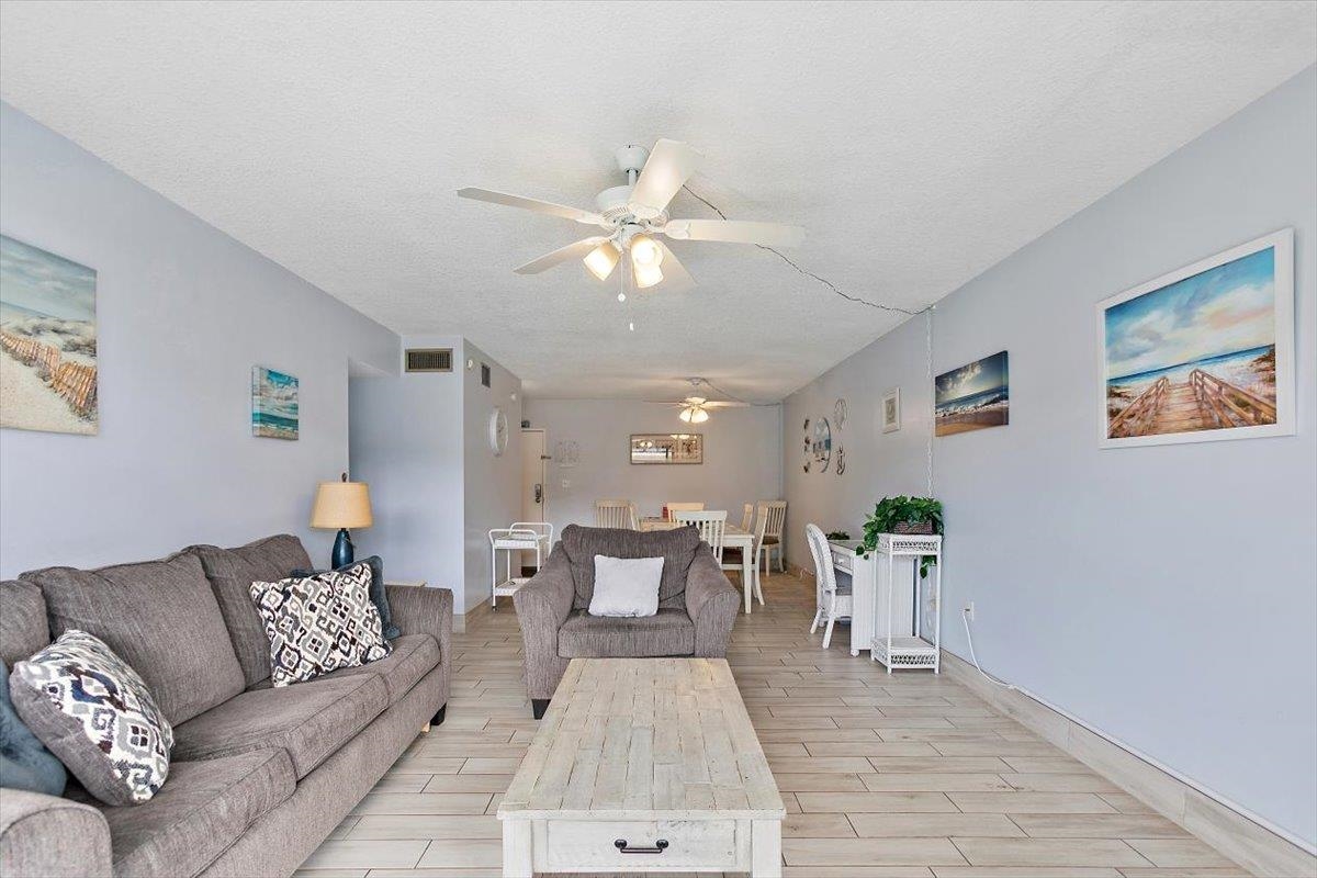 Image 6 of 21 For 7870 A1a #206 S