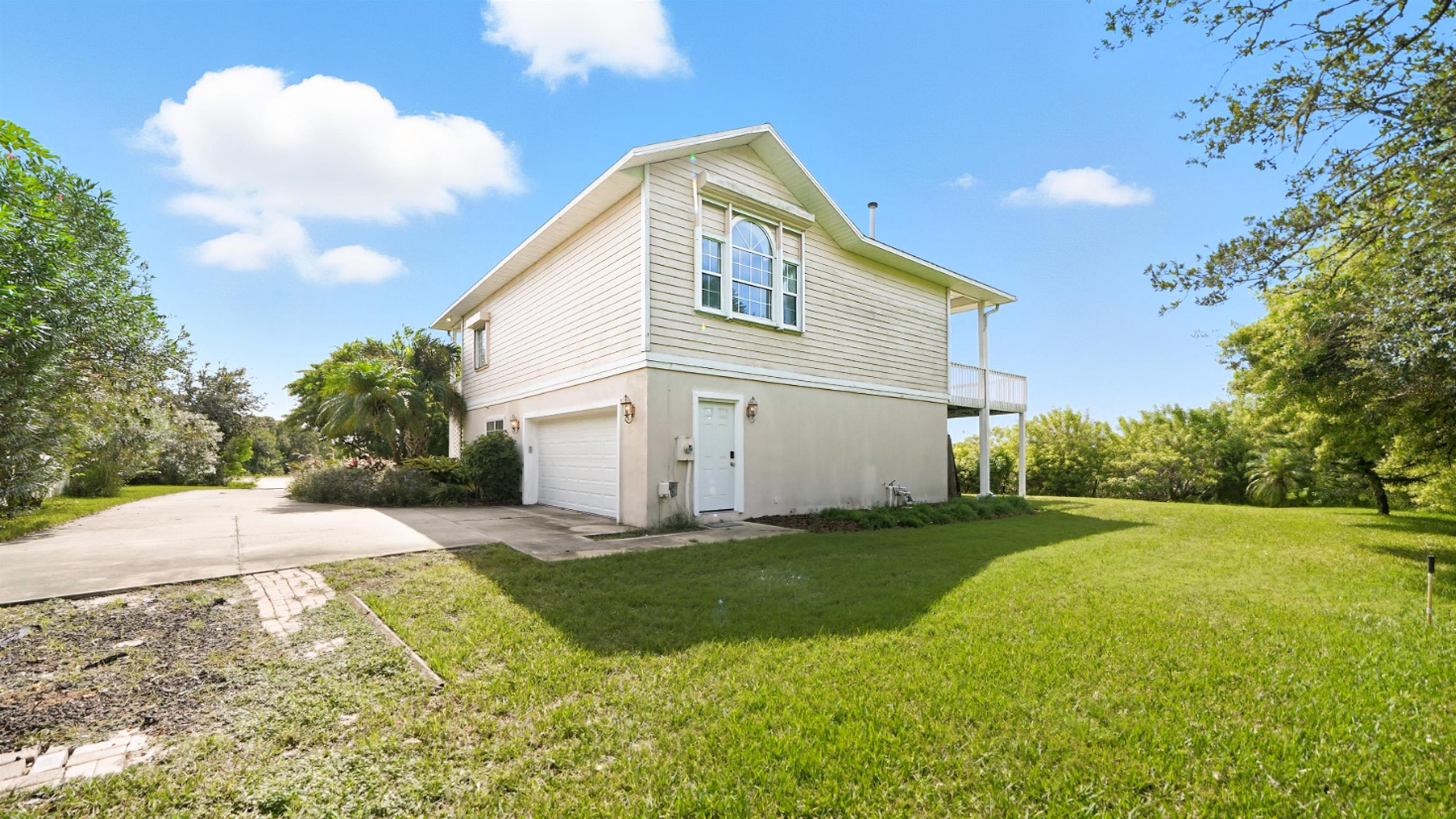 Image 54 of 73 For 300 Riverside Blvd