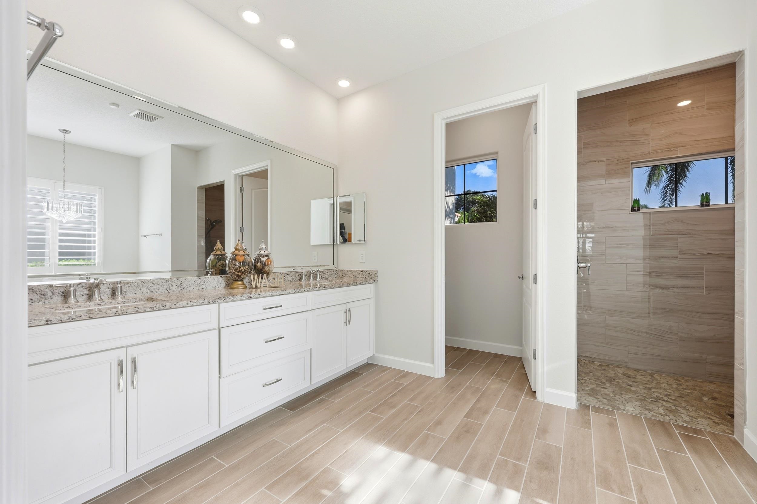 Image 46 of 98 For 7 New Oak Leaf Dr
