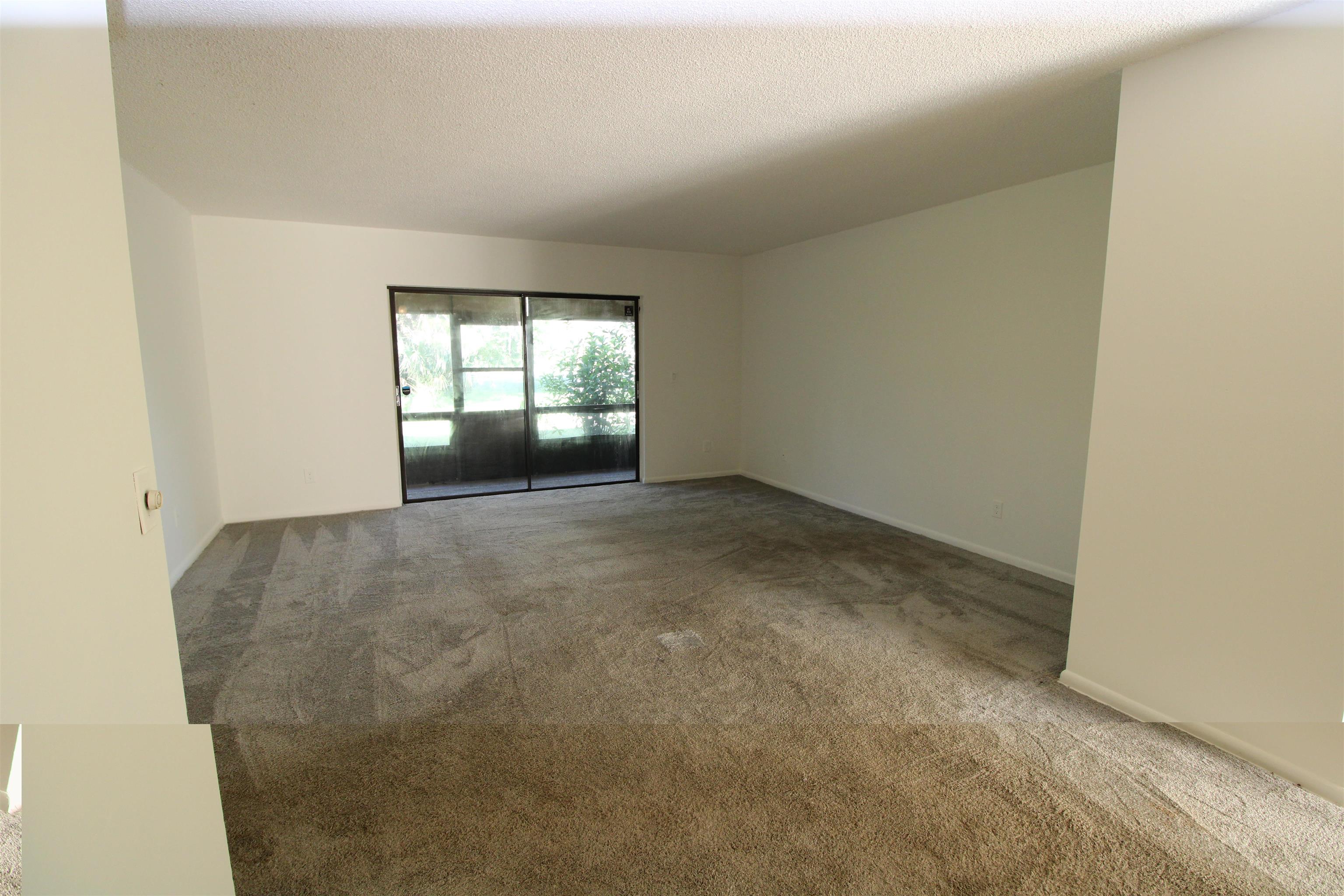 Image 7 of 38 For 600 Domenico Circle  F-1