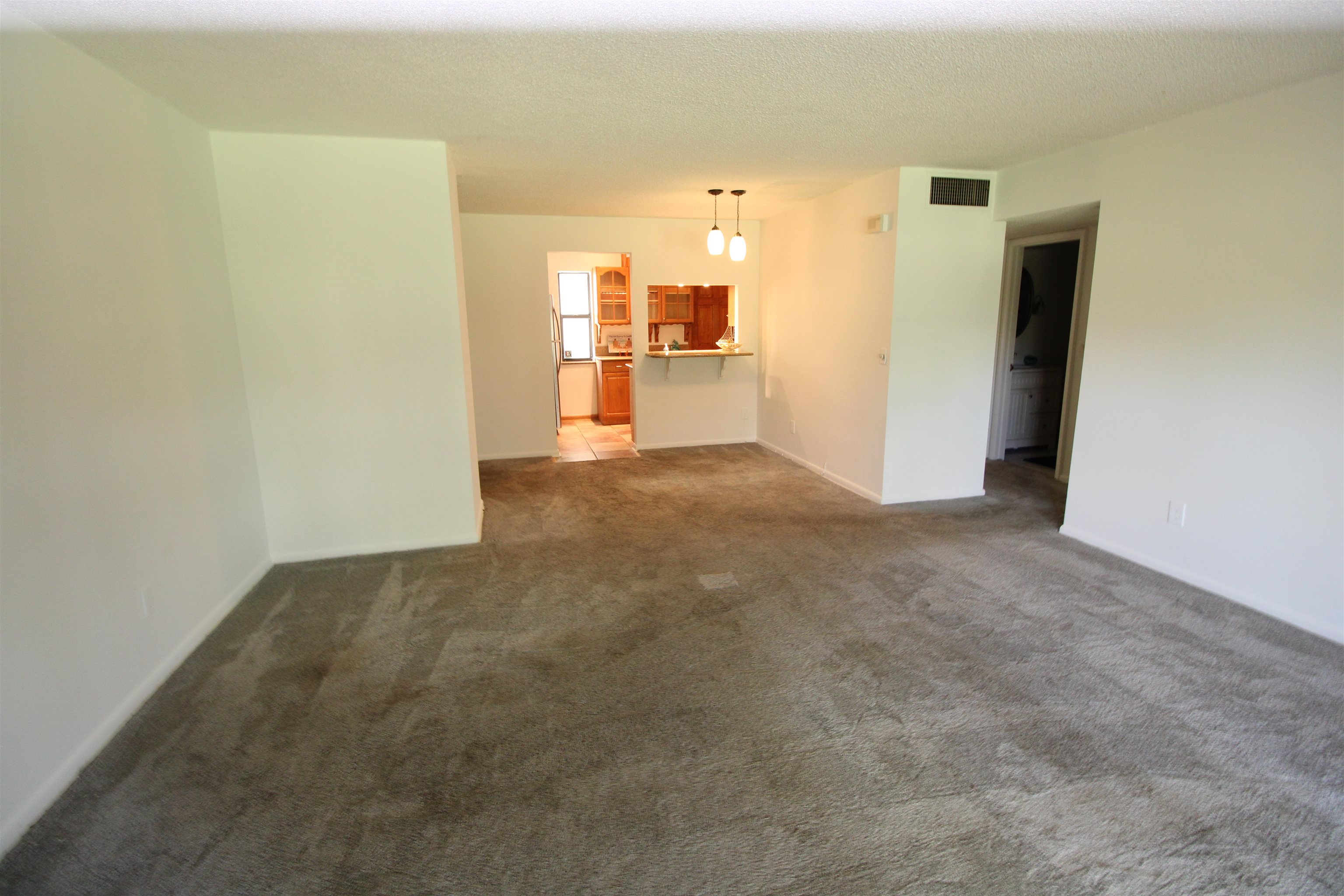 Image 8 of 38 For 600 Domenico Circle  F-1