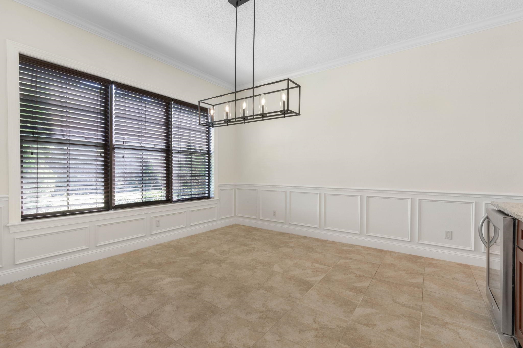 Image 19 of 100 For 7 Spanish Oaks Ct
