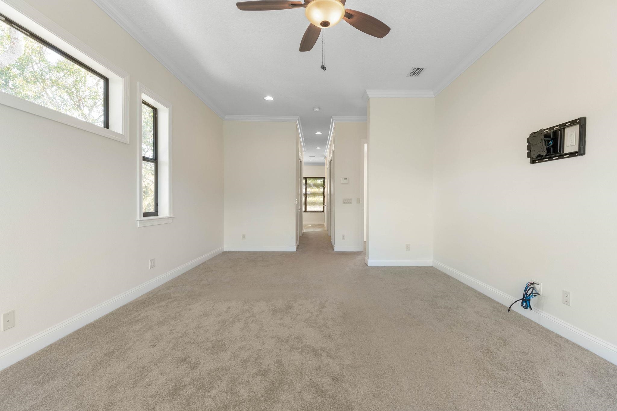 Image 42 of 100 For 7 Spanish Oaks Ct