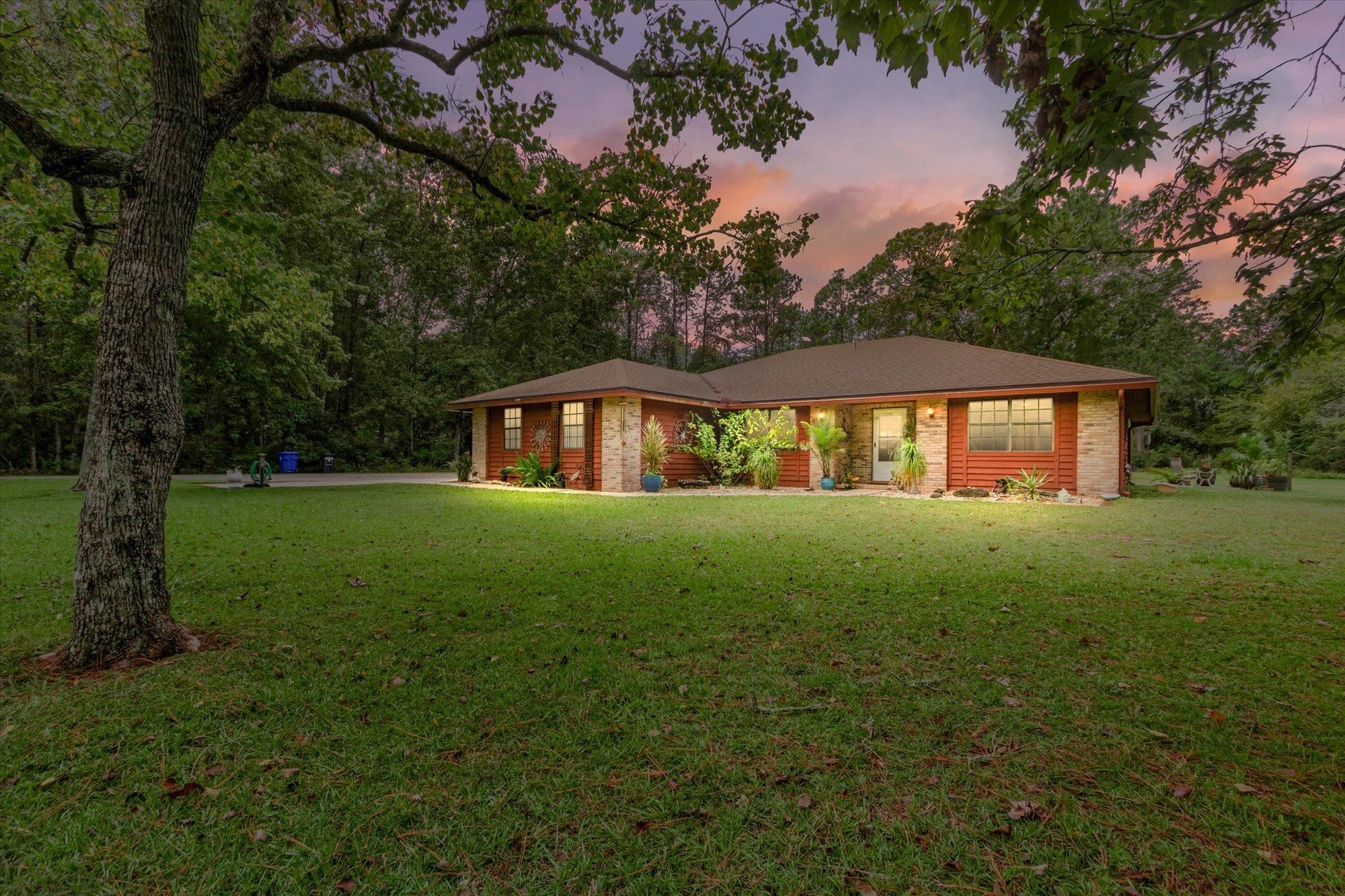 Details for 2365 E Deerwood Ln, St Augustine, FL 32084