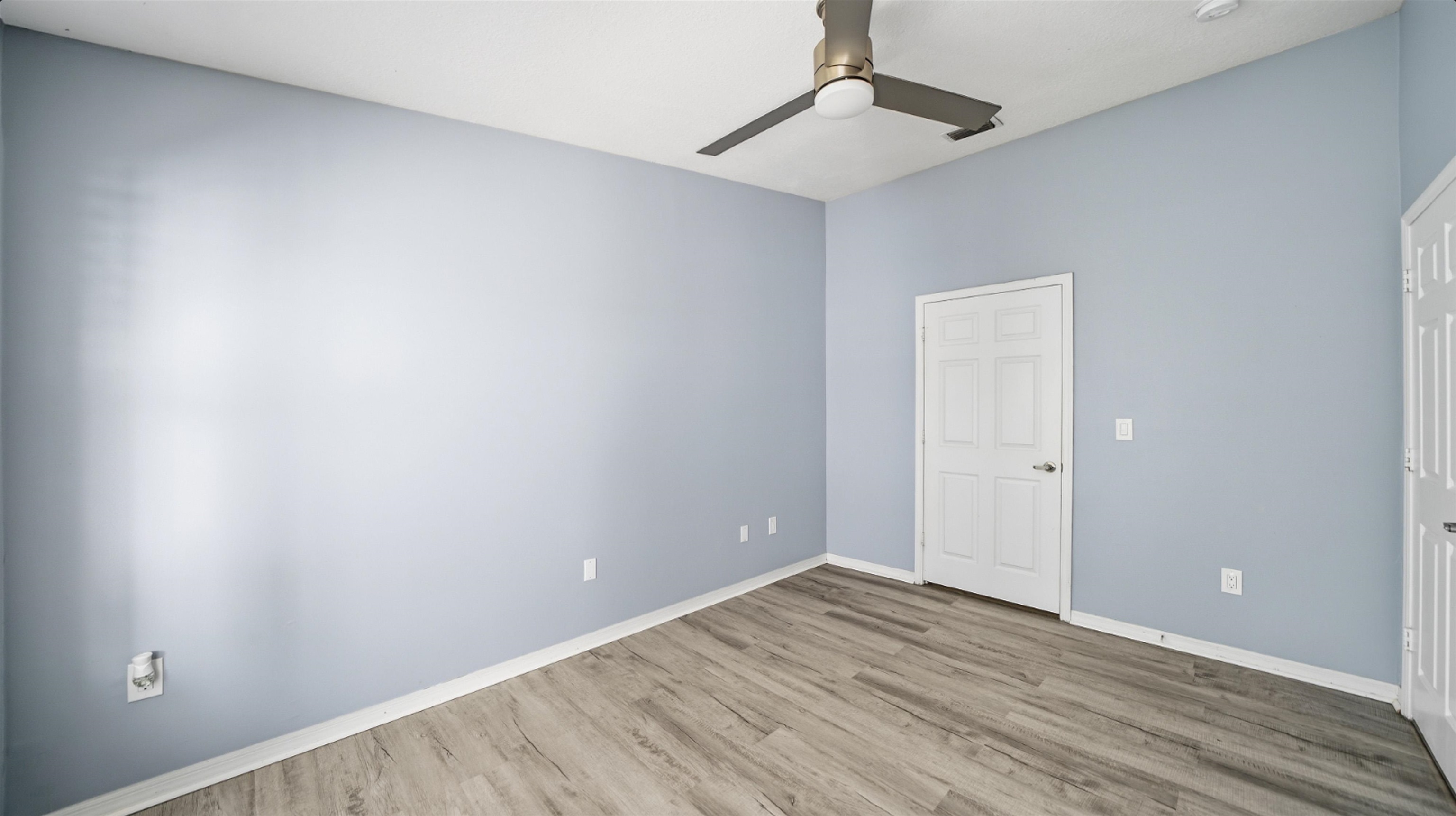 Image 23 of 48 For 29205 Harbour Vista Cir
