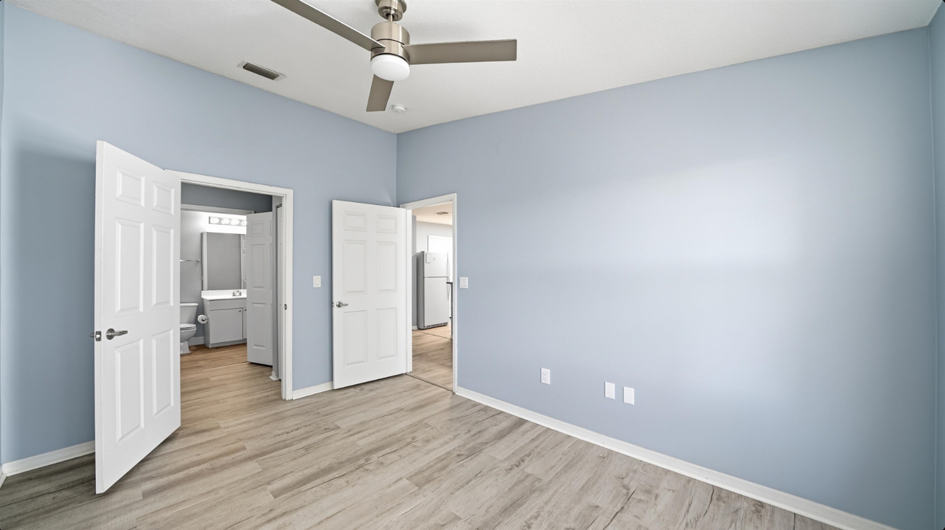 Image 24 of 48 For 29205 Harbour Vista Cir