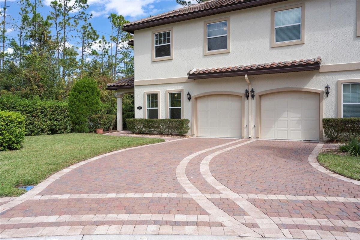 Image 2 of 39 For 180 Canyon Trl