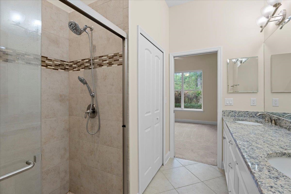 Image 21 of 39 For 180 Canyon Trl