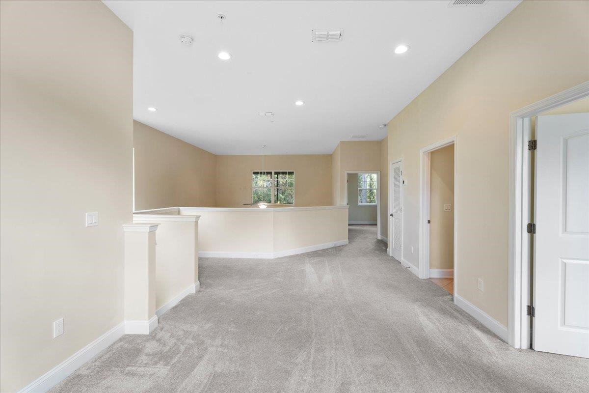 Image 25 of 39 For 180 Canyon Trl