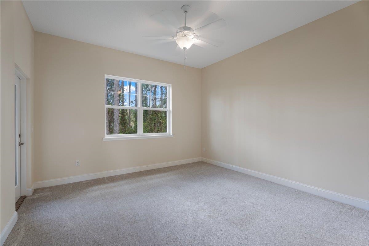 Image 29 of 39 For 180 Canyon Trl