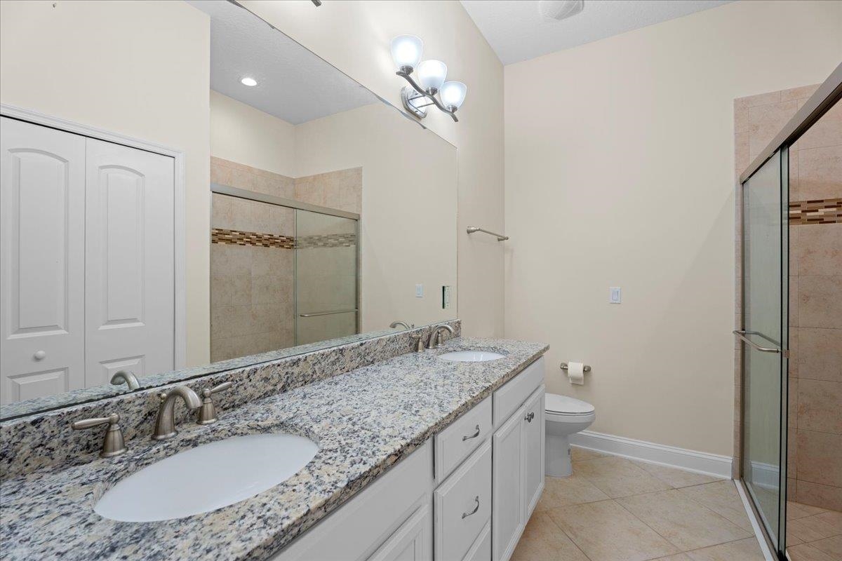 Image 31 of 39 For 180 Canyon Trl