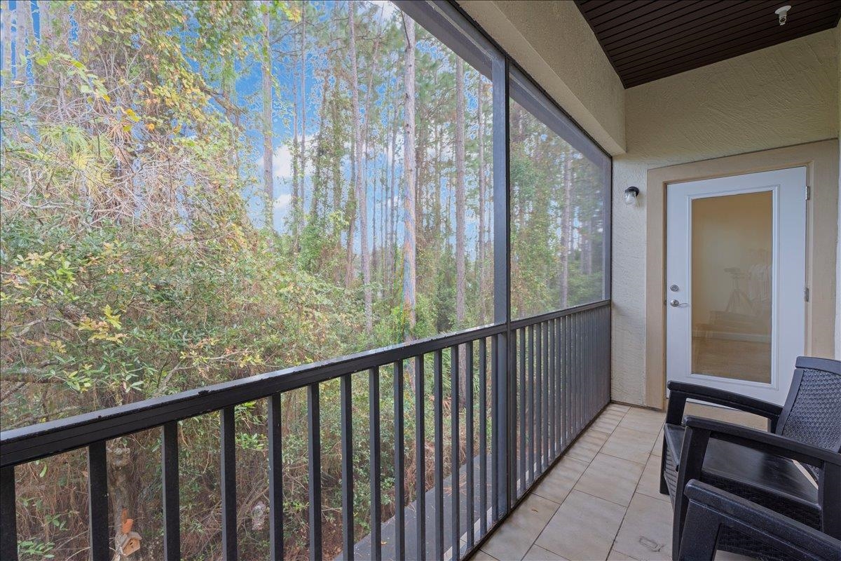 Image 33 of 39 For 180 Canyon Trl