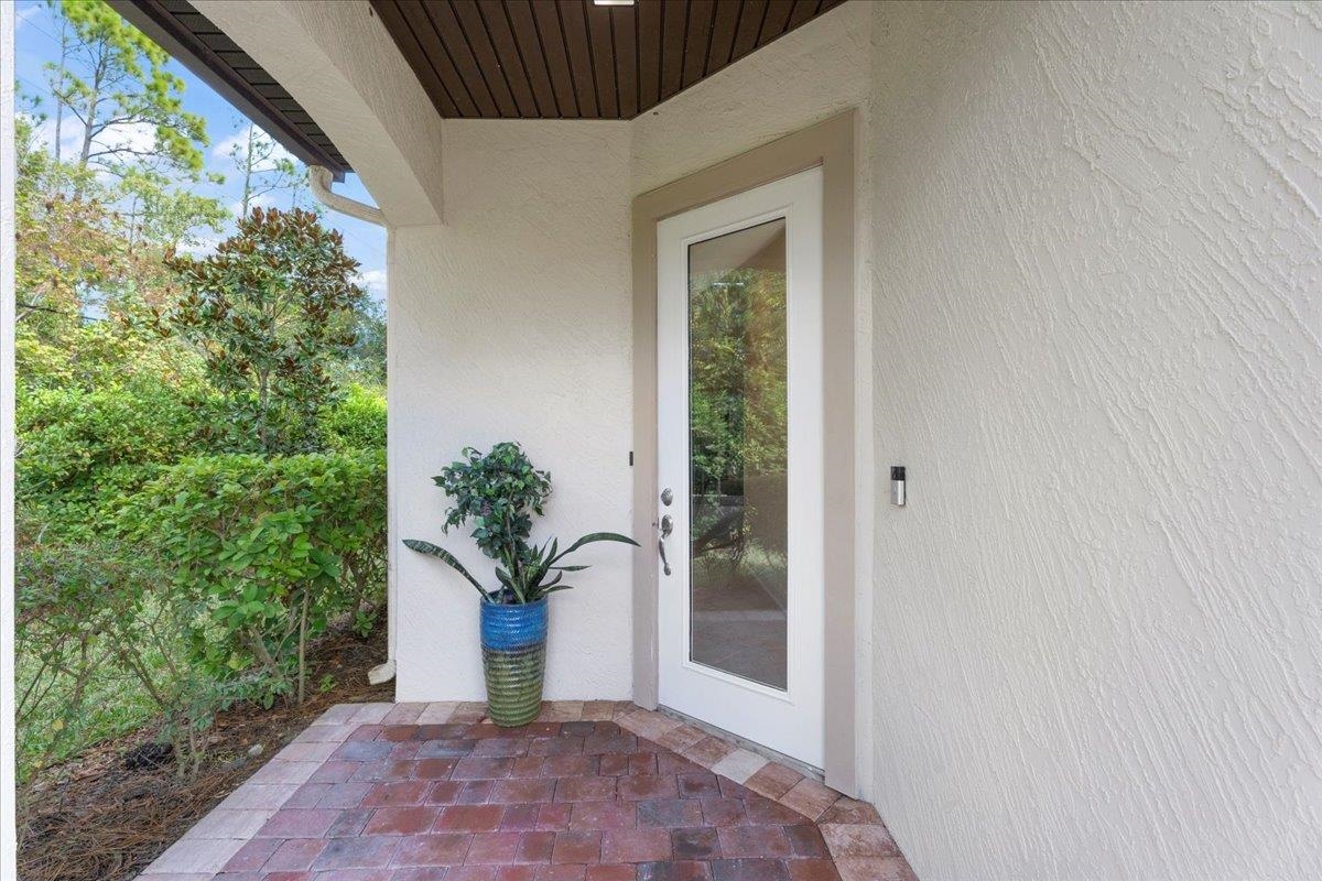 Image 4 of 39 For 180 Canyon Trl