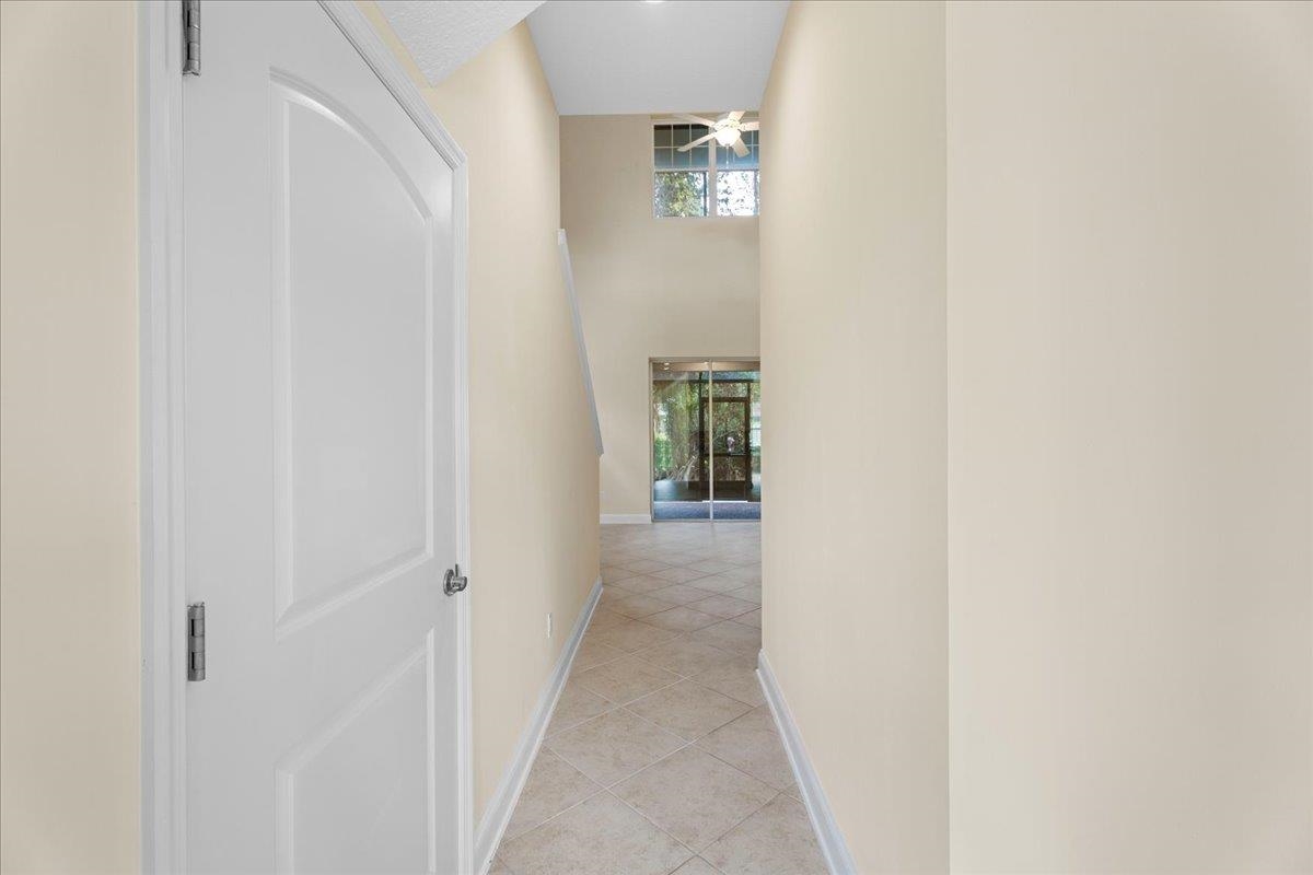 Image 5 of 39 For 180 Canyon Trl