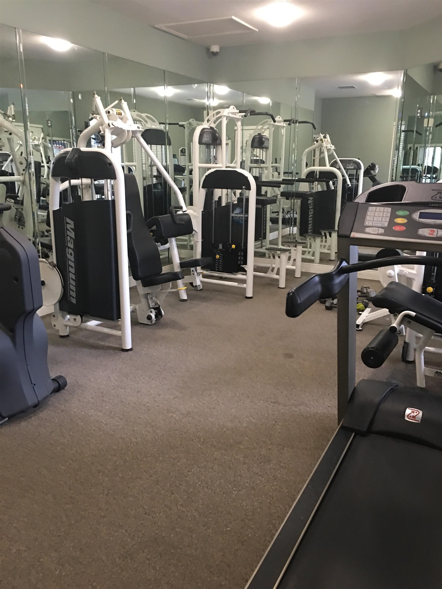 Image 3 of 15 For 425 Villa San Marco Drive S 301