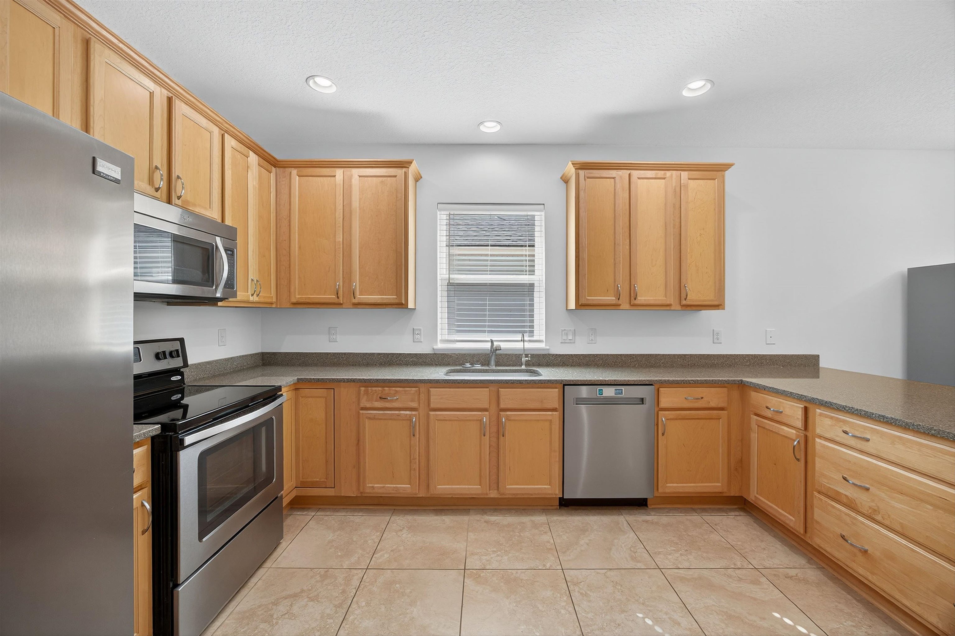 Image 13 of 30 For 415 Balearics Drive