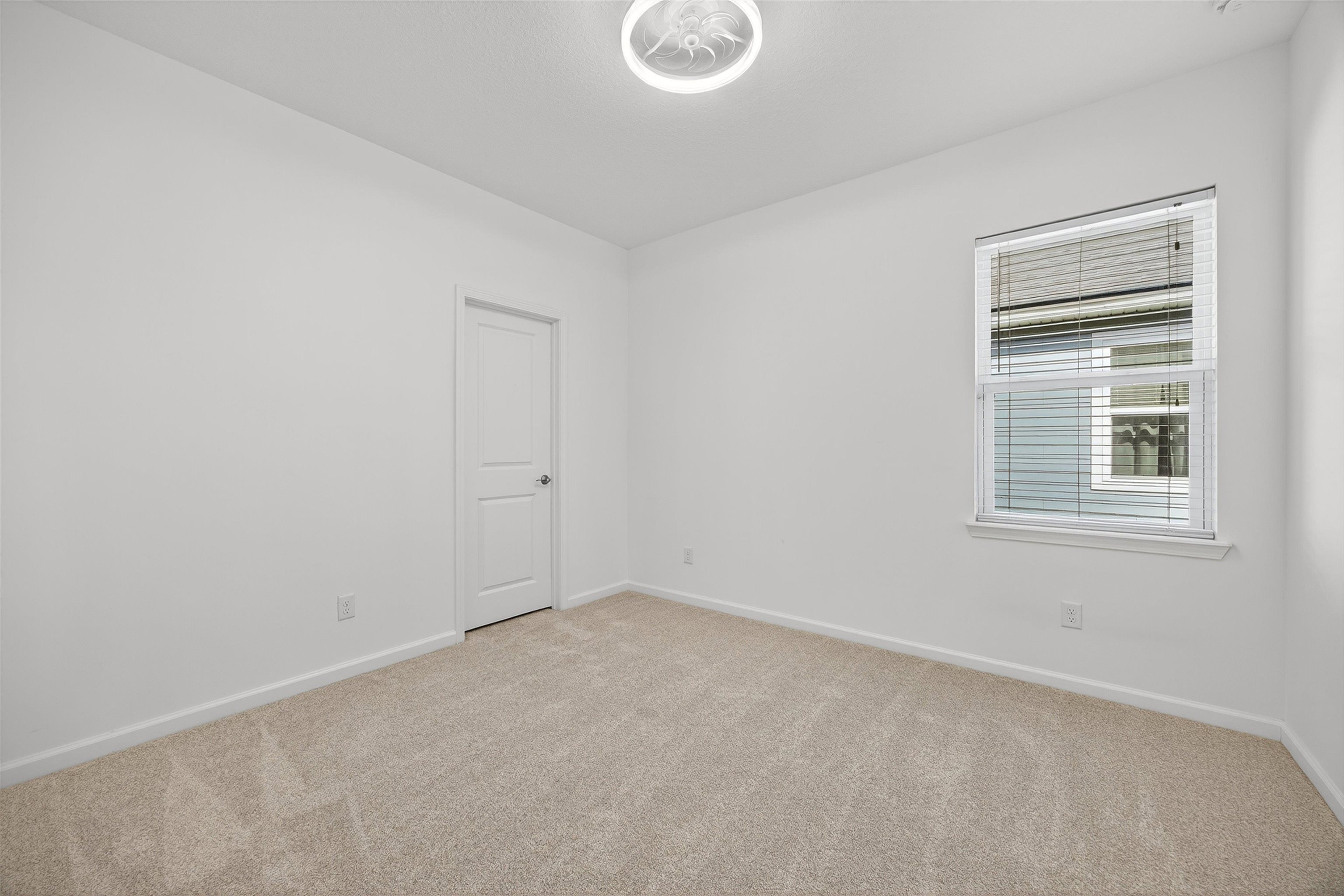 Image 20 of 30 For 415 Balearics Drive