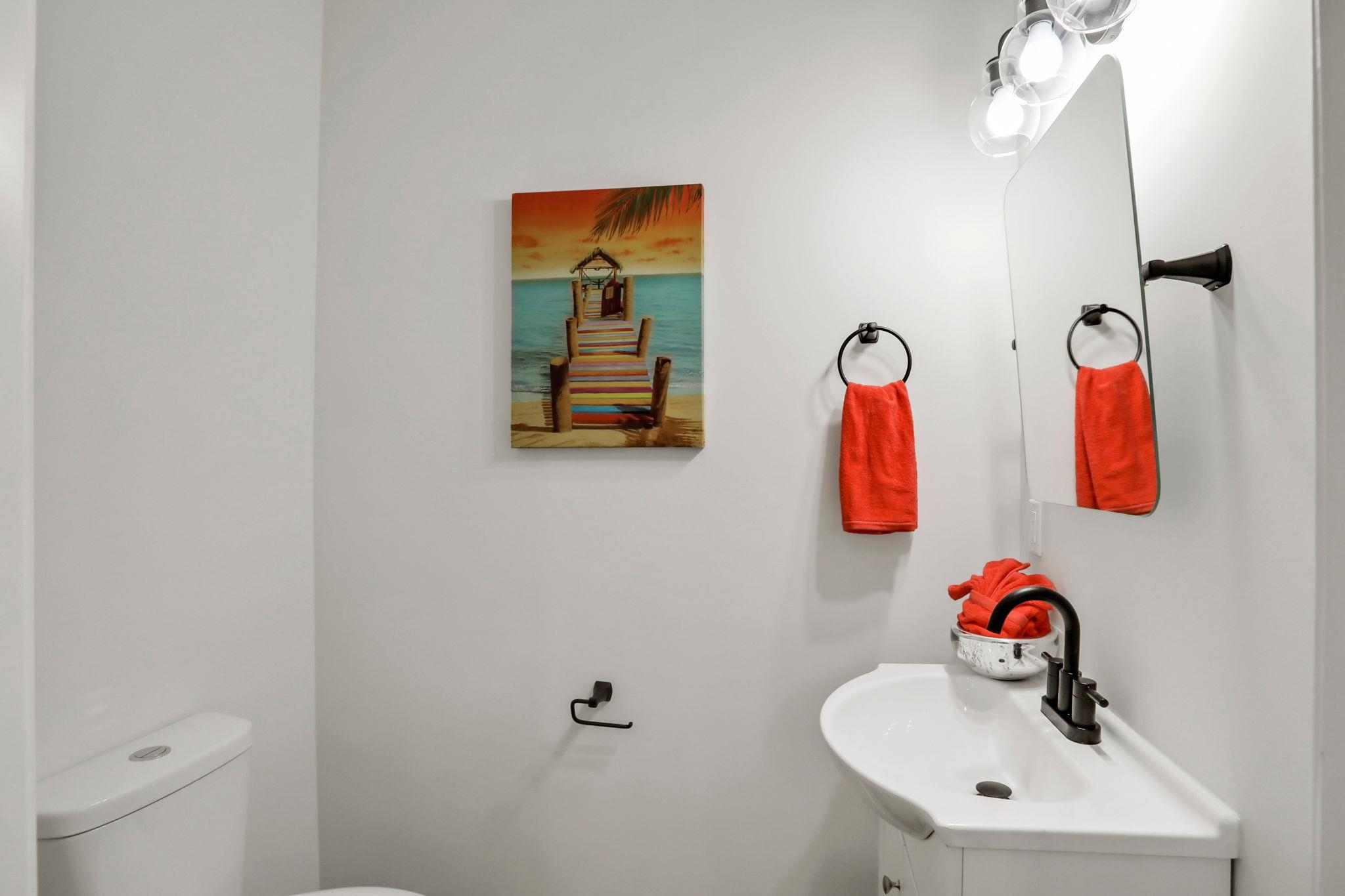 Image 15 of 50 For 524 Arricola Ave